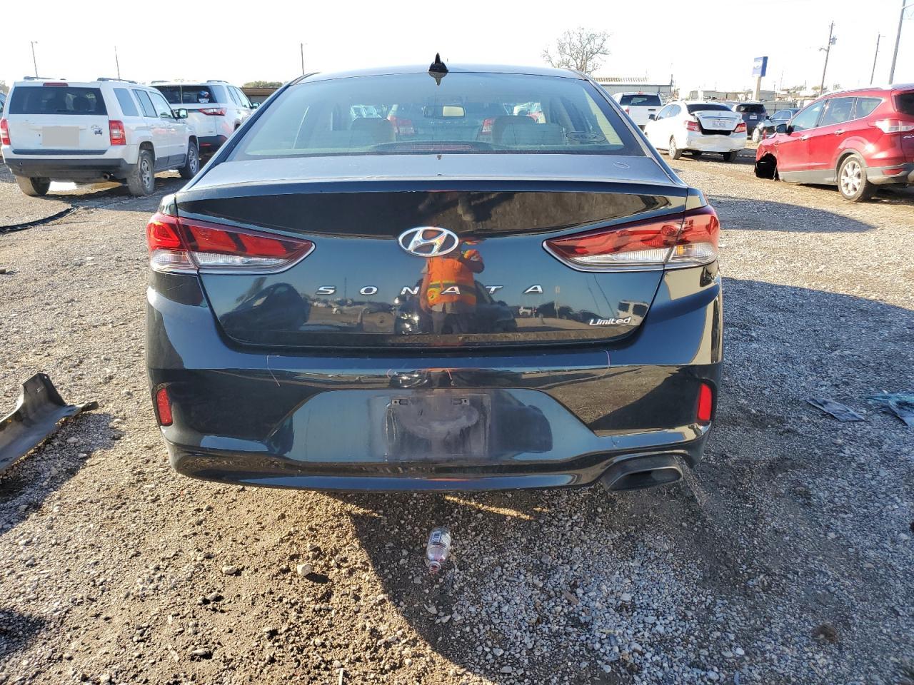 2018 Hyundai Sonata VIN 5NPE34AF0JH644870 Copart auction photo, front end damage thumbnail 6