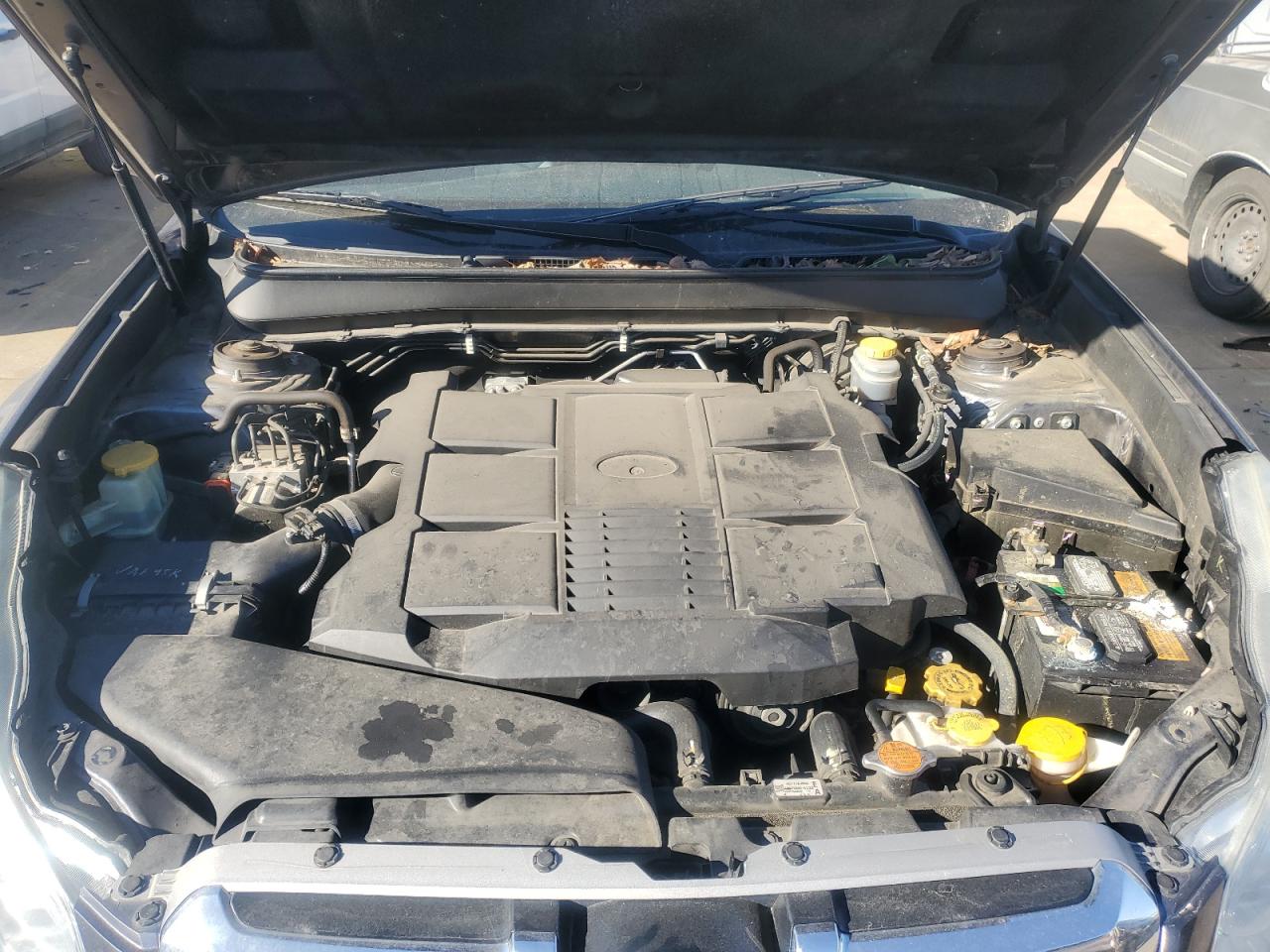 2014 Subaru Outback VIN 4S4BRDLC1E2201828 Copart auction photo, minor dent/scratches damage thumbnail 12