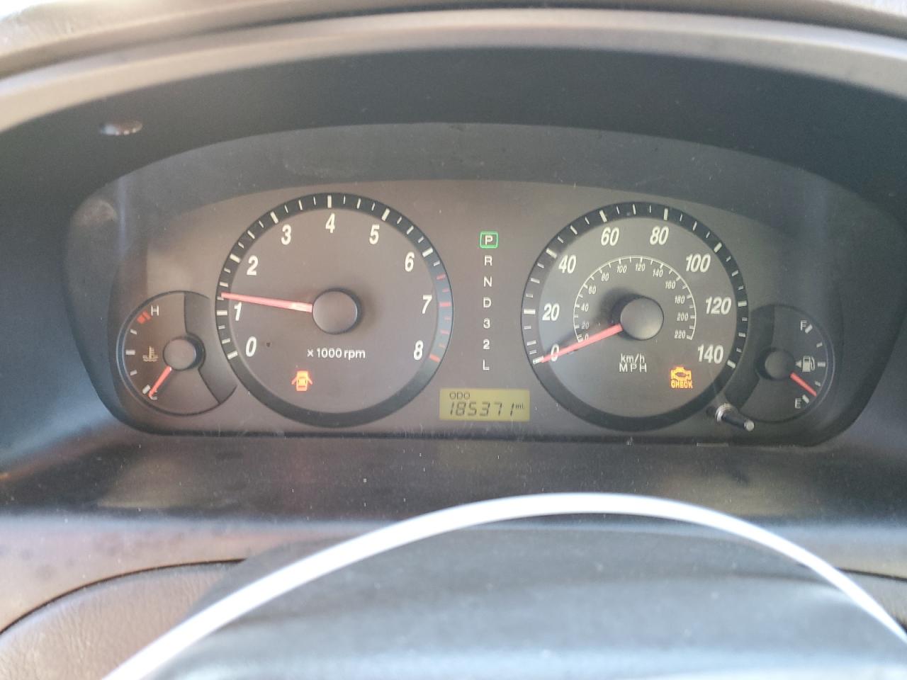 2005 Hyundai Elantra VIN KMHDN46D95U977072 Copart auction photo, front end / minor dent/scratches damage thumbnail 9