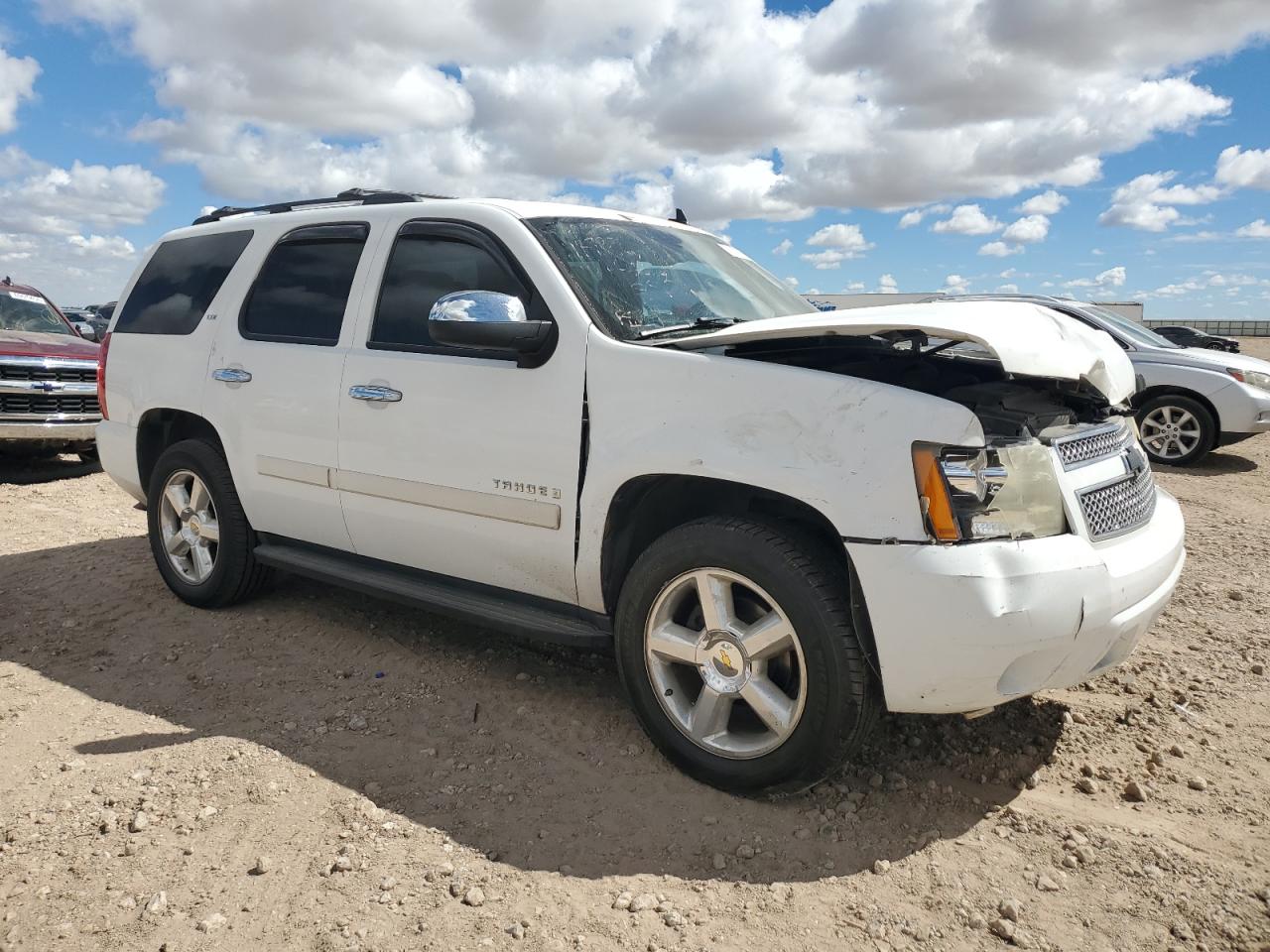 2008 Chevrolet Tahoe VIN 1GNFK13038R128981 Copart auction photo, front end / minor dent/scratches damage thumbnail 4