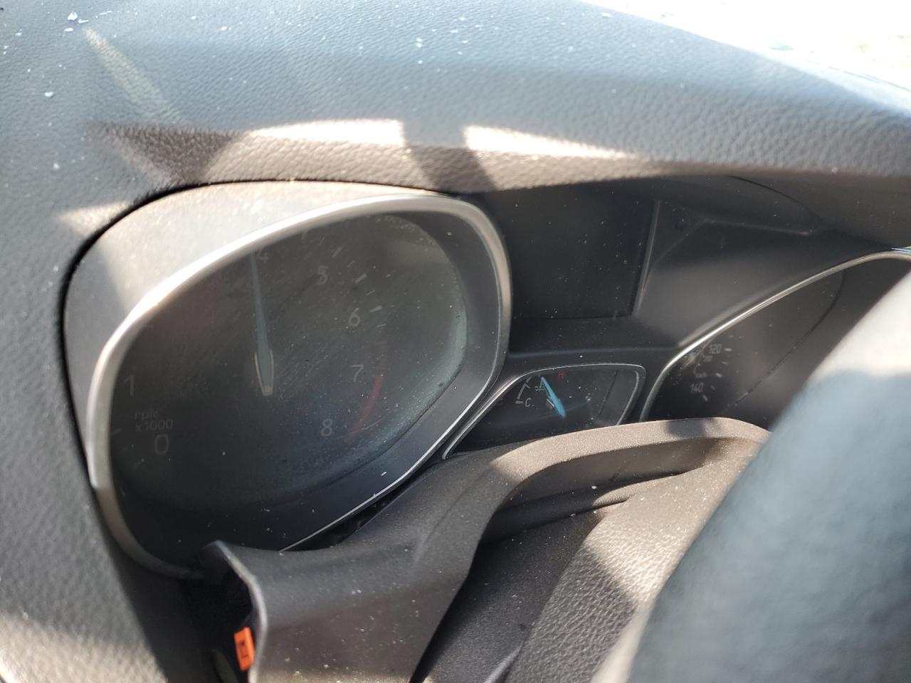 2019 Ford Escape VIN 1FMCU0GD7KUB10156 Copart auction photo, front end damage thumbnail 9