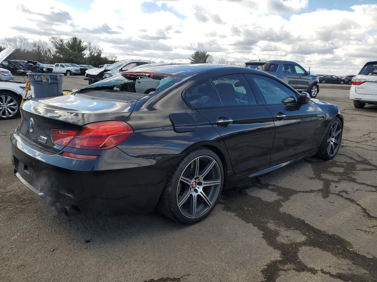 2014 BMW M6 VIN WBS6C9C54ED467332 Copart auction photo, top/roof / front end damage thumbnail 3