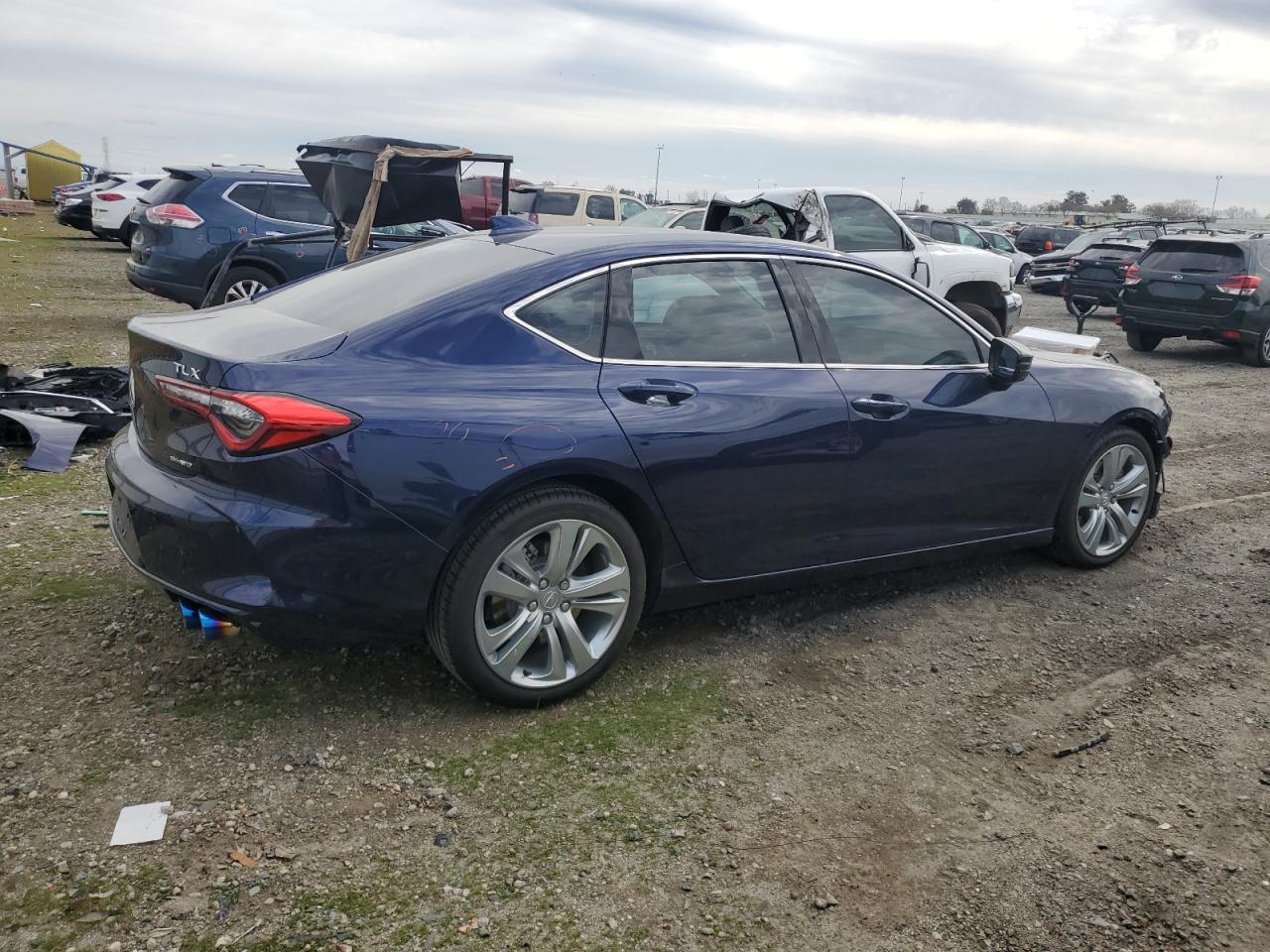 2022 Acura TLX VIN 19UUB6F45NA001155 Copart auction photo, front end damage thumbnail 3