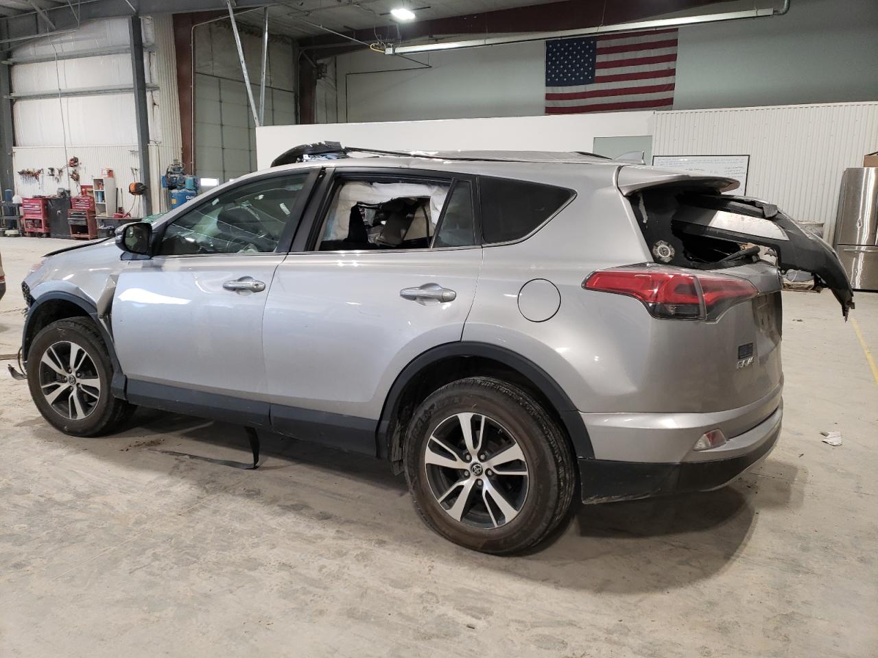 2018 Toyota RAV 4 VIN 2T3RFREV5JW792738 Copart auction photo, all over damage thumbnail 2