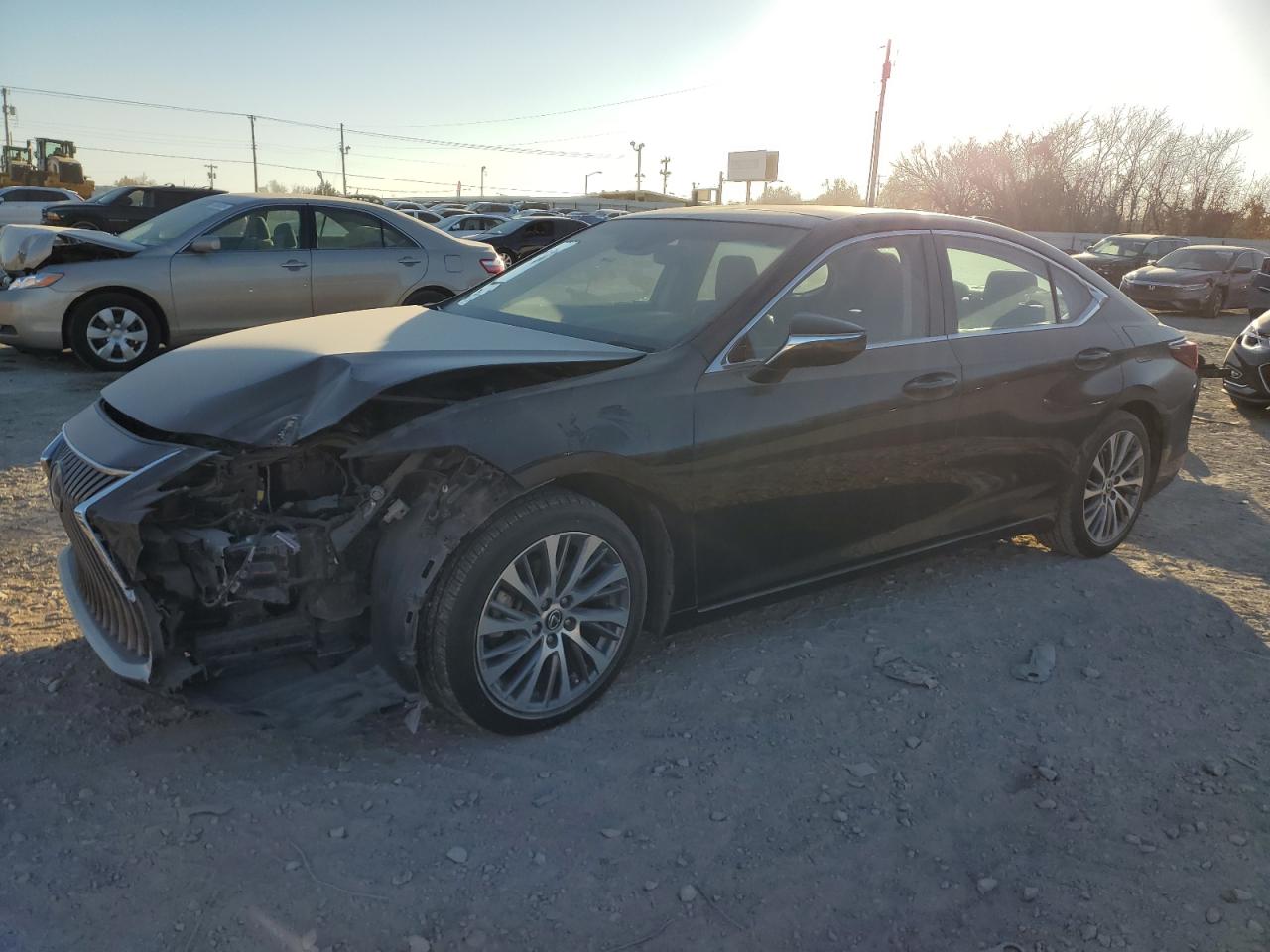 2019 Lexus ES VIN 58ABZ1B19KU015106