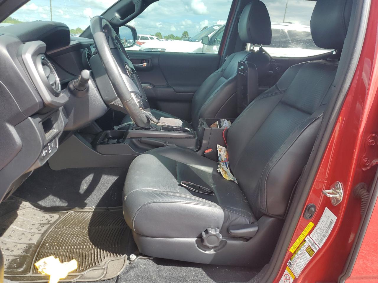 2018 Toyota Tacoma VIN 5TFDZ5BN2JX033443 Copart auction photo, water/flood damage thumbnail 7