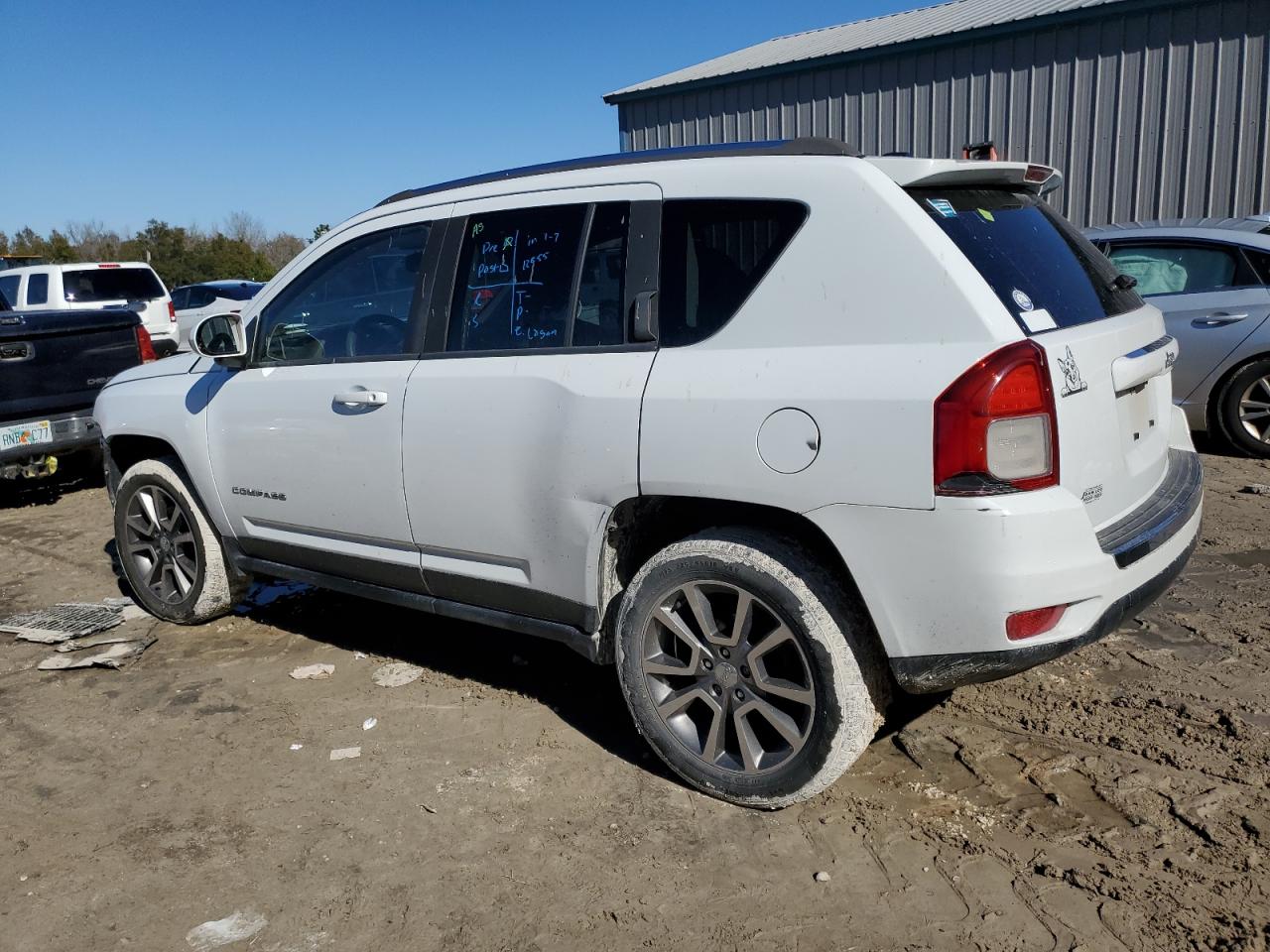 2015 Jeep Compass VIN 1C4NJCCB2FD156379 Copart auction photo, front end damage thumbnail 2