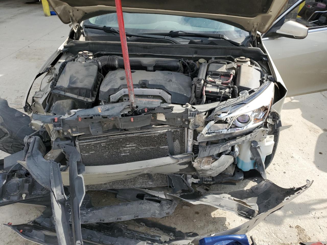 2016 Chevrolet Malibu VIN 1G11E5SA6GF102427 Copart auction photo, side / front end damage thumbnail 11