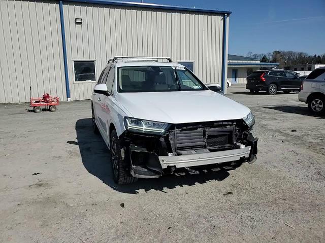 2017 Audi Q7 VIN WA1LAAF72HD029938 Copart auction photo, front end damage thumbnail 11