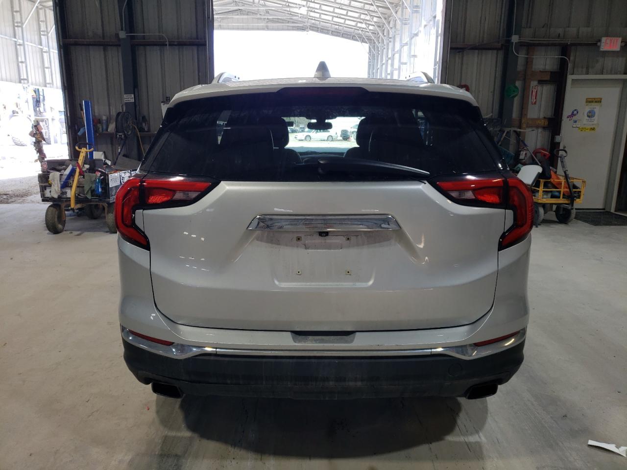 2019 GMC Terrain VIN 3GKALPEX7KL281833 Copart auction photo, front end / minor dent/scratches damage thumbnail 6