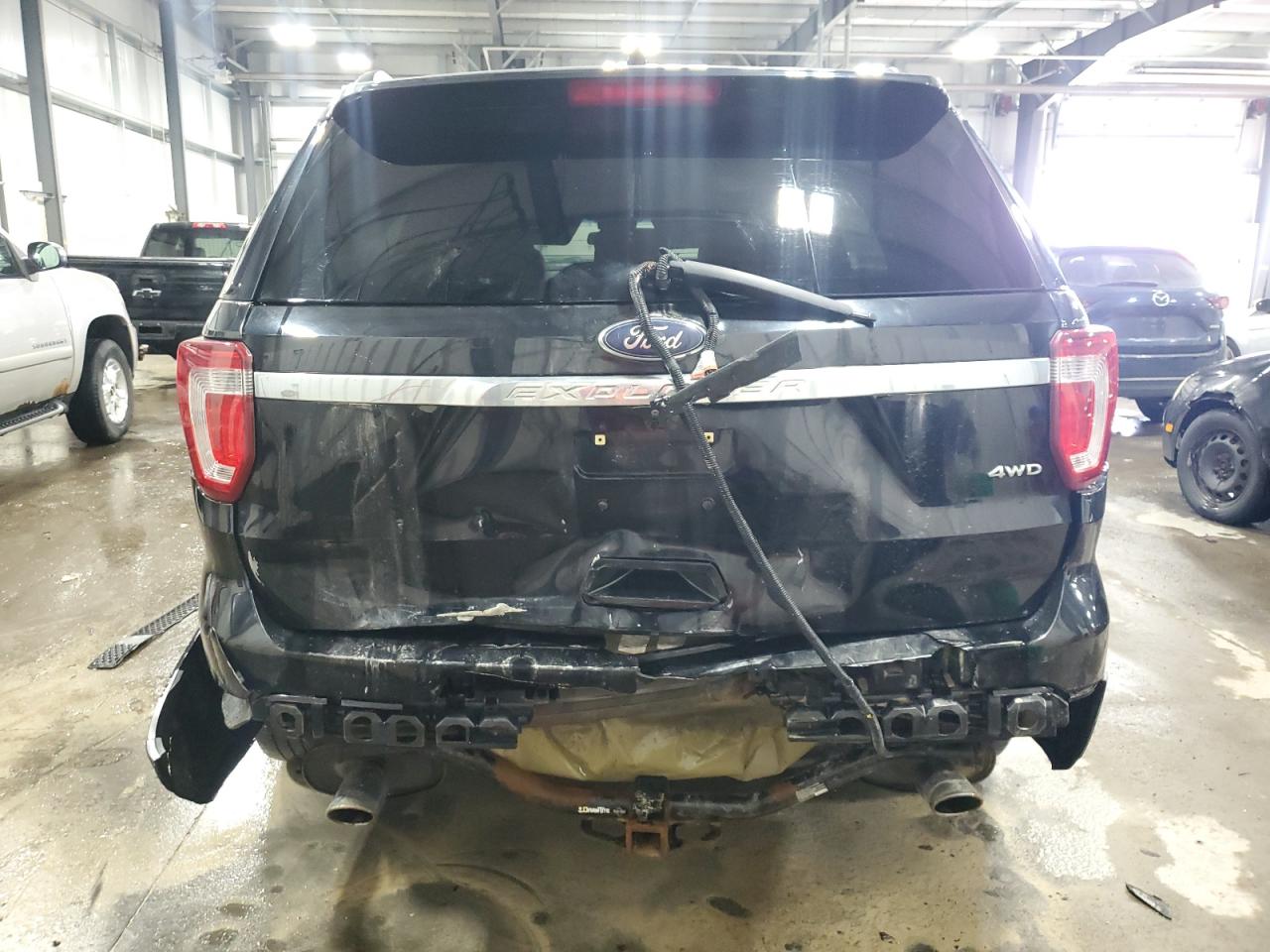 2016 Ford Explorer VIN 1FM5K8B84GGB16834 Copart auction photo, rear end damage thumbnail 6