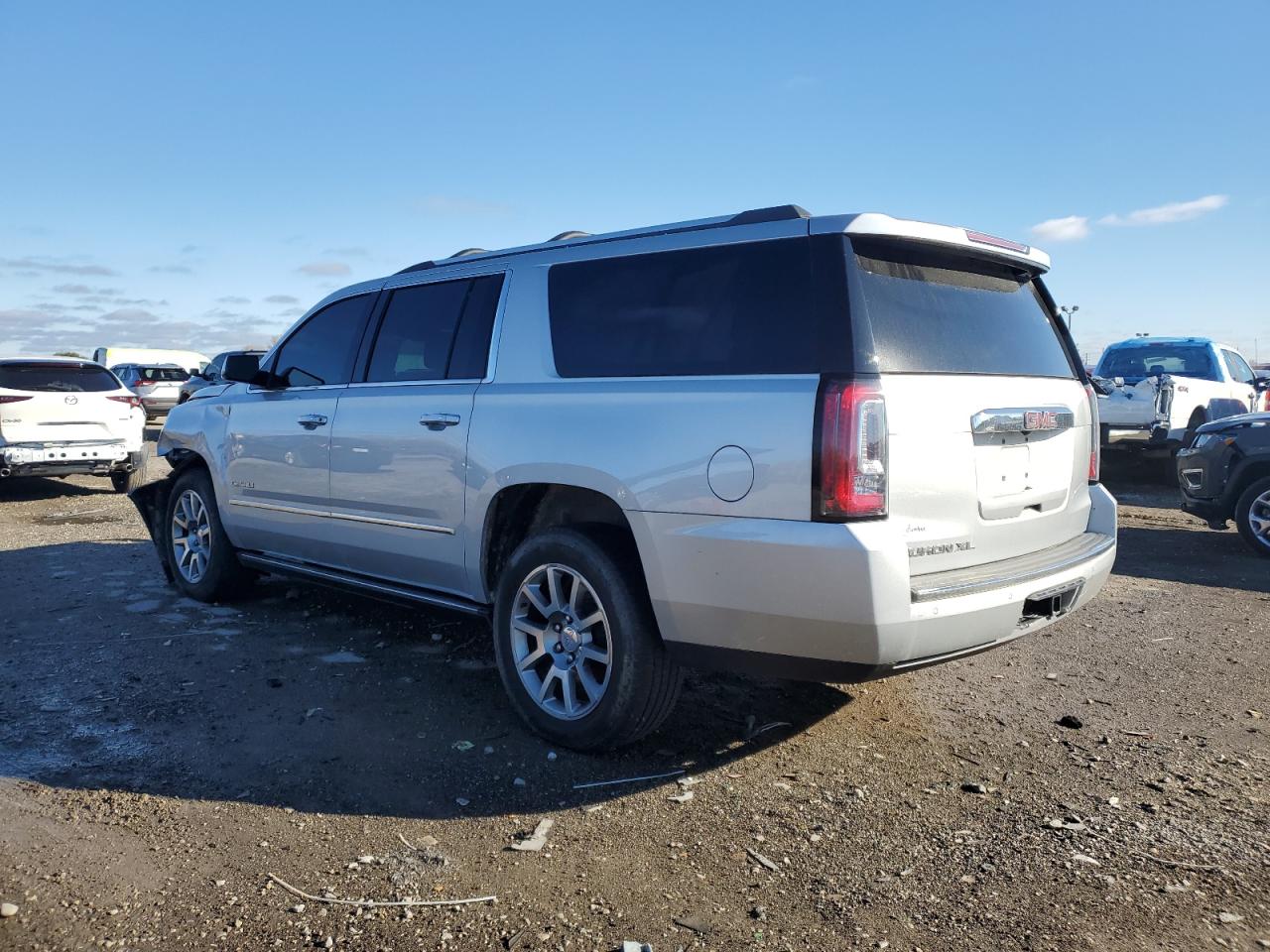 2020 GMC Yukon VIN 1GKS2HKJ5LR188333 Copart auction photo, front end / mechanical damage thumbnail 2