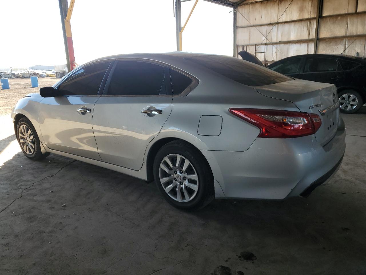 2017 Nissan Altima VIN 1N4AL3AP6HC482966 Copart auction photo, front end / rear end damage thumbnail 2