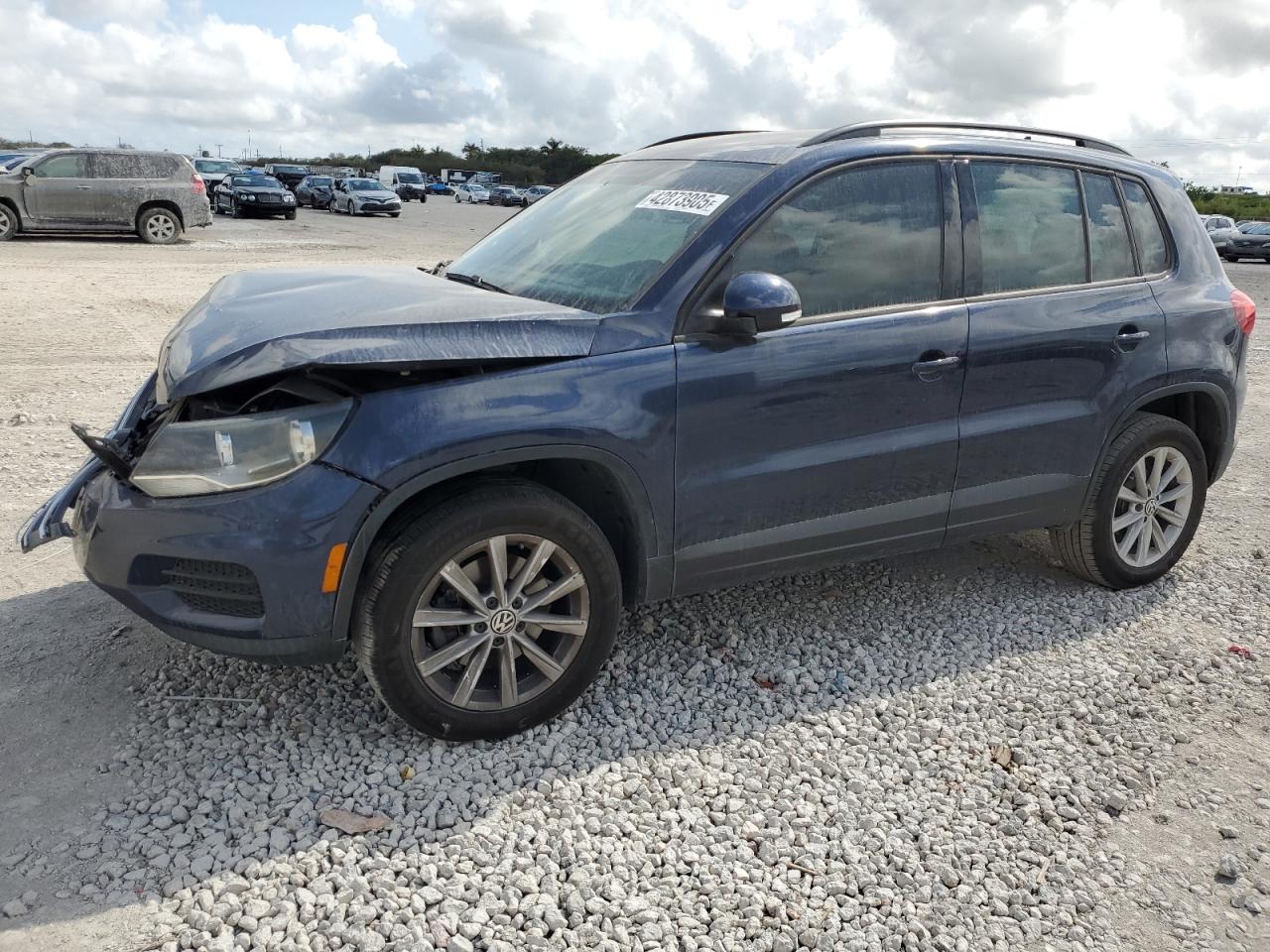 2015 Volkswagen Tiguan VIN WVGAV7AX0FW610475