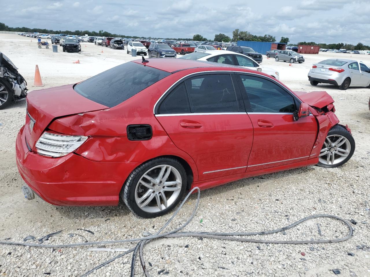 2013 Mercedes-Benz C-klasse VIN WDDGF4HBXDA784722 Copart auction photo, front end / rear end damage thumbnail 3