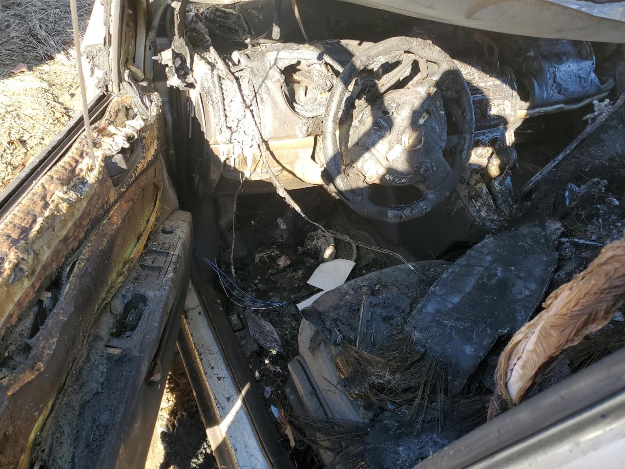 2011 Nissan Sentra VIN 3N1AB6AP0BL617260 Copart auction photo, burn damage thumbnail 8