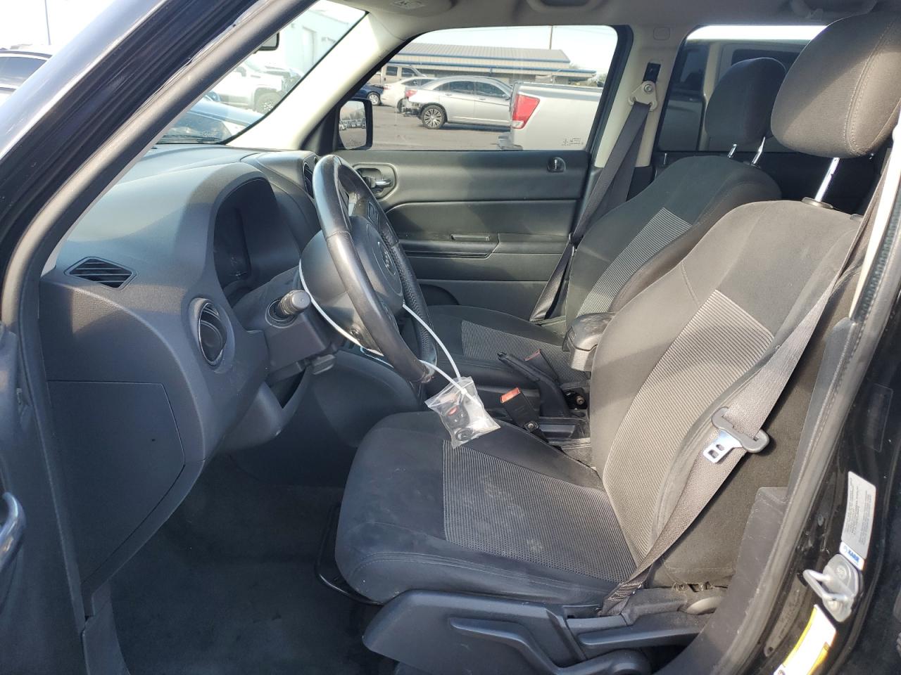 2017 Jeep Liberty (Patriot) VIN 1C4NJPFB0HD182226 Copart auction photo, front end damage thumbnail 7