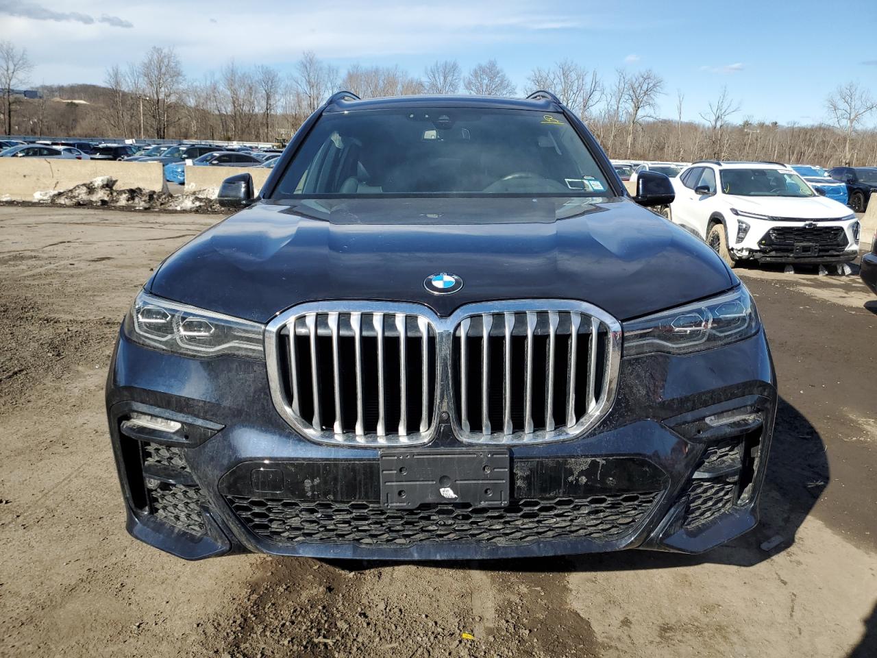 2022 BMW X7 VIN 5UXCW2C02N9M84404 Copart auction photo, rear end / minor dent/scratches damage thumbnail 5