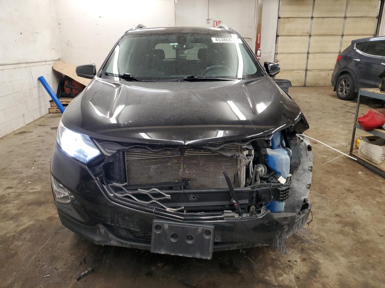 2018 Chevrolet Equinox VIN 2GNAXTEX6J6281776 Copart auction photo, front end damage thumbnail 5