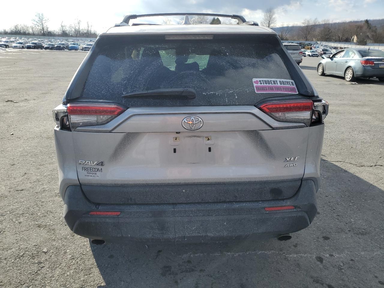 2019 Toyota RAV 4 VIN JTMP1RFV3KD003909 Copart auction photo, all over damage thumbnail 6