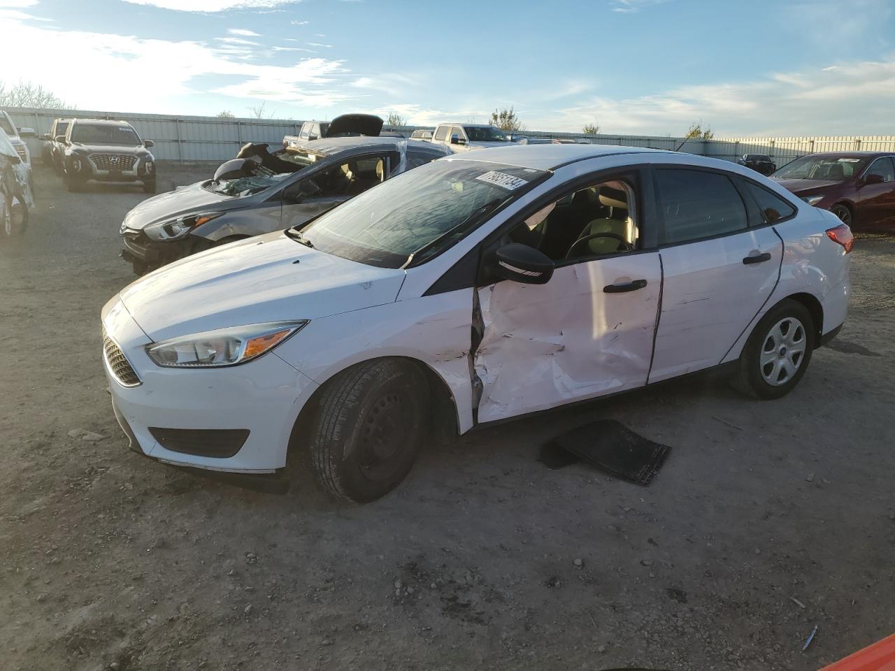 2017 Ford Focus VIN 1FADP3E29HL340479