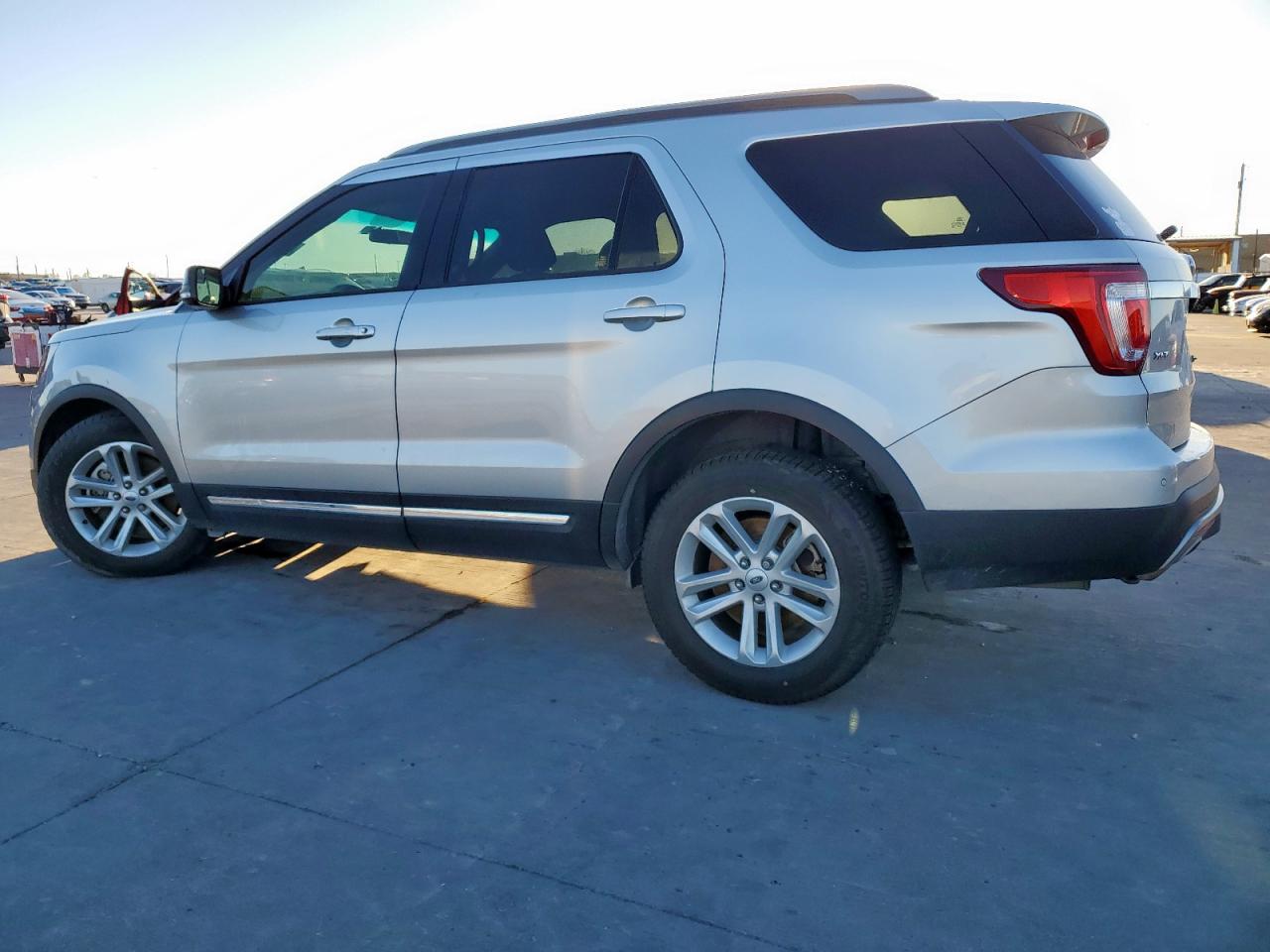 2016 Ford Explorer VIN 1FM5K7D87GGD01144 Copart auction photo, front end / mechanical damage thumbnail 2