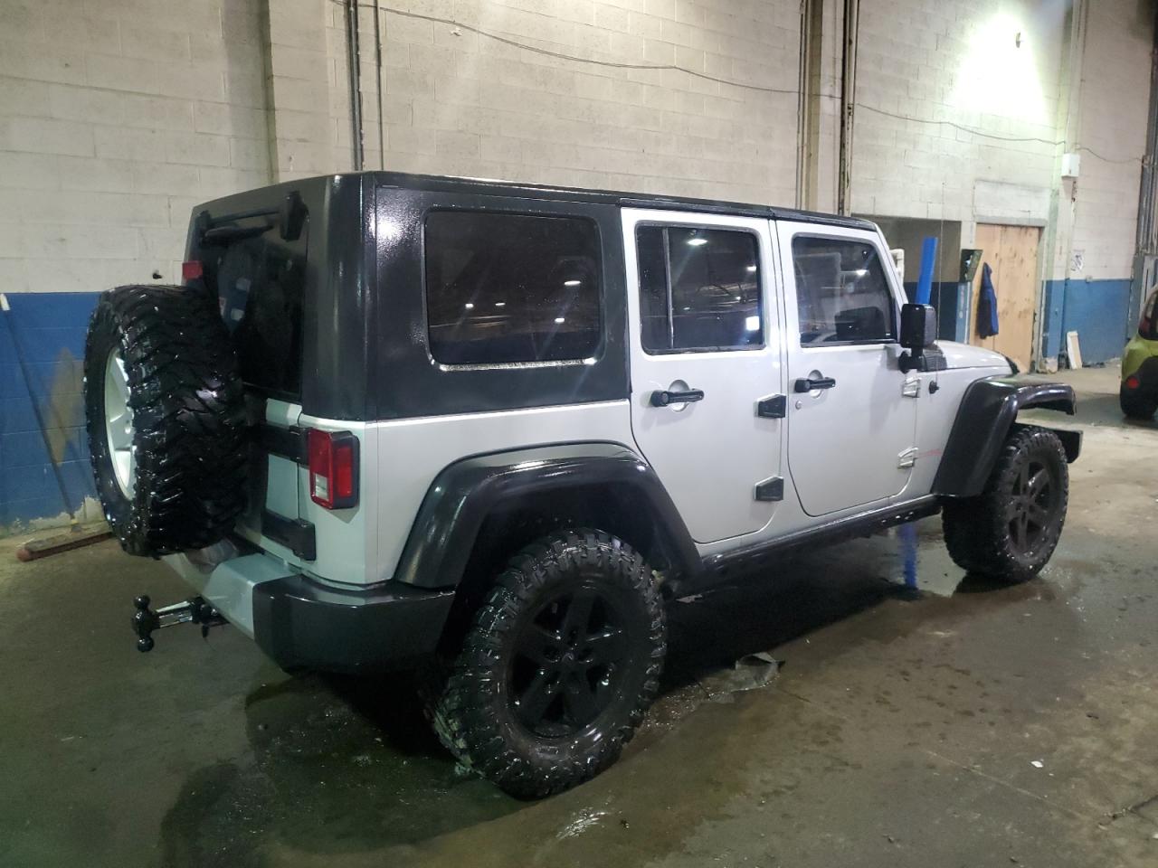 2009 Jeep Wrangler VIN 1J4GA39109L776661 Copart auction photo, front end damage thumbnail 3