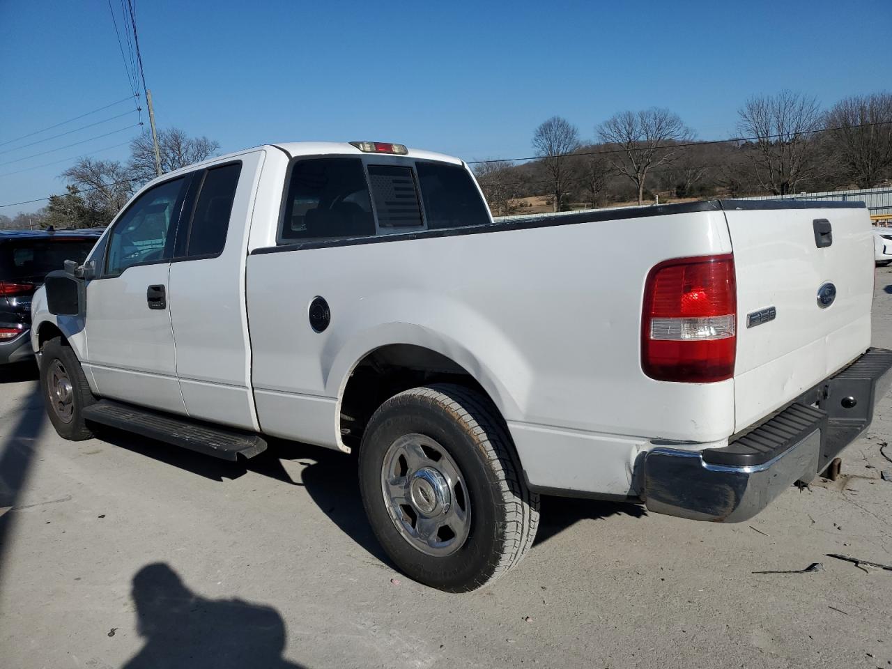 2004 Ford F-150 VIN 1FTRX12W64NC19239 Copart auction photo, front end damage thumbnail 2
