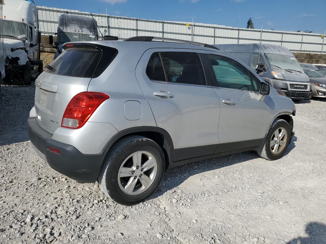 2015 Chevrolet Trax VIN 3GNCJLSB5FL174174 Copart auction photo, front end damage thumbnail 3