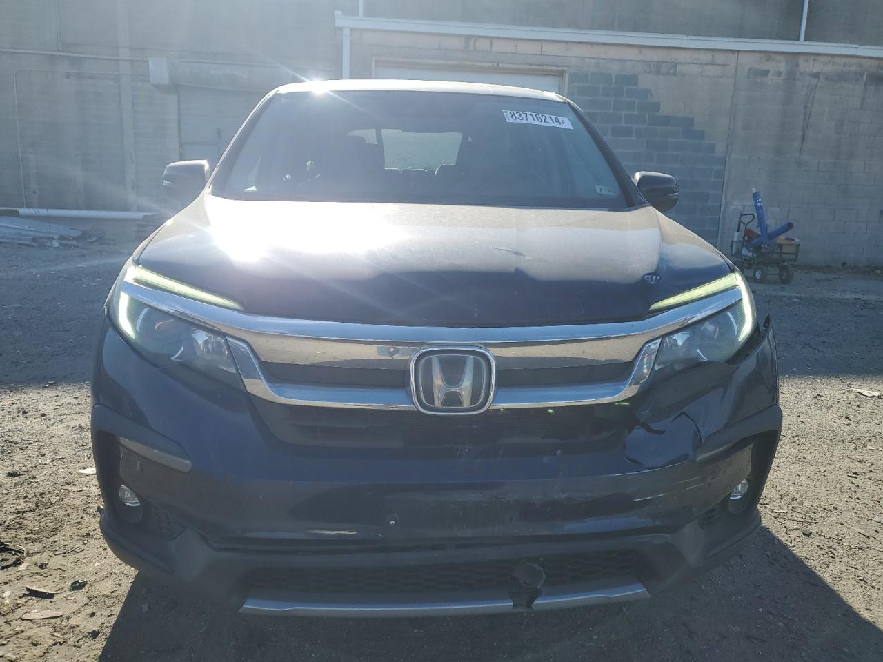 2019 Honda Pilot VIN 5FNYF5H35KB024814 Copart auction photo, all over damage thumbnail 5