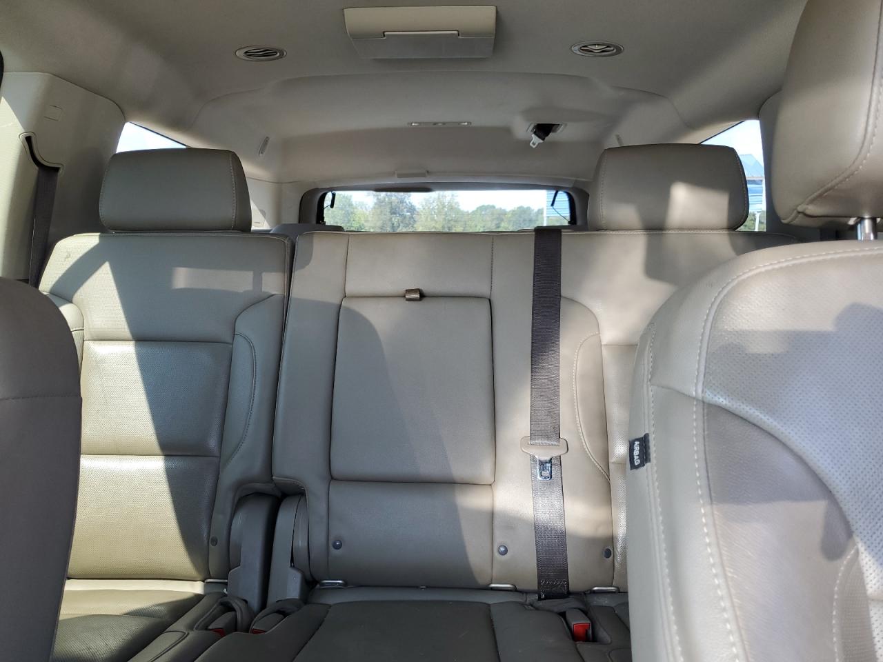2019 GMC Yukon VIN 1GKS1GKCXKR239712 Copart auction photo, front end / side damage thumbnail 10