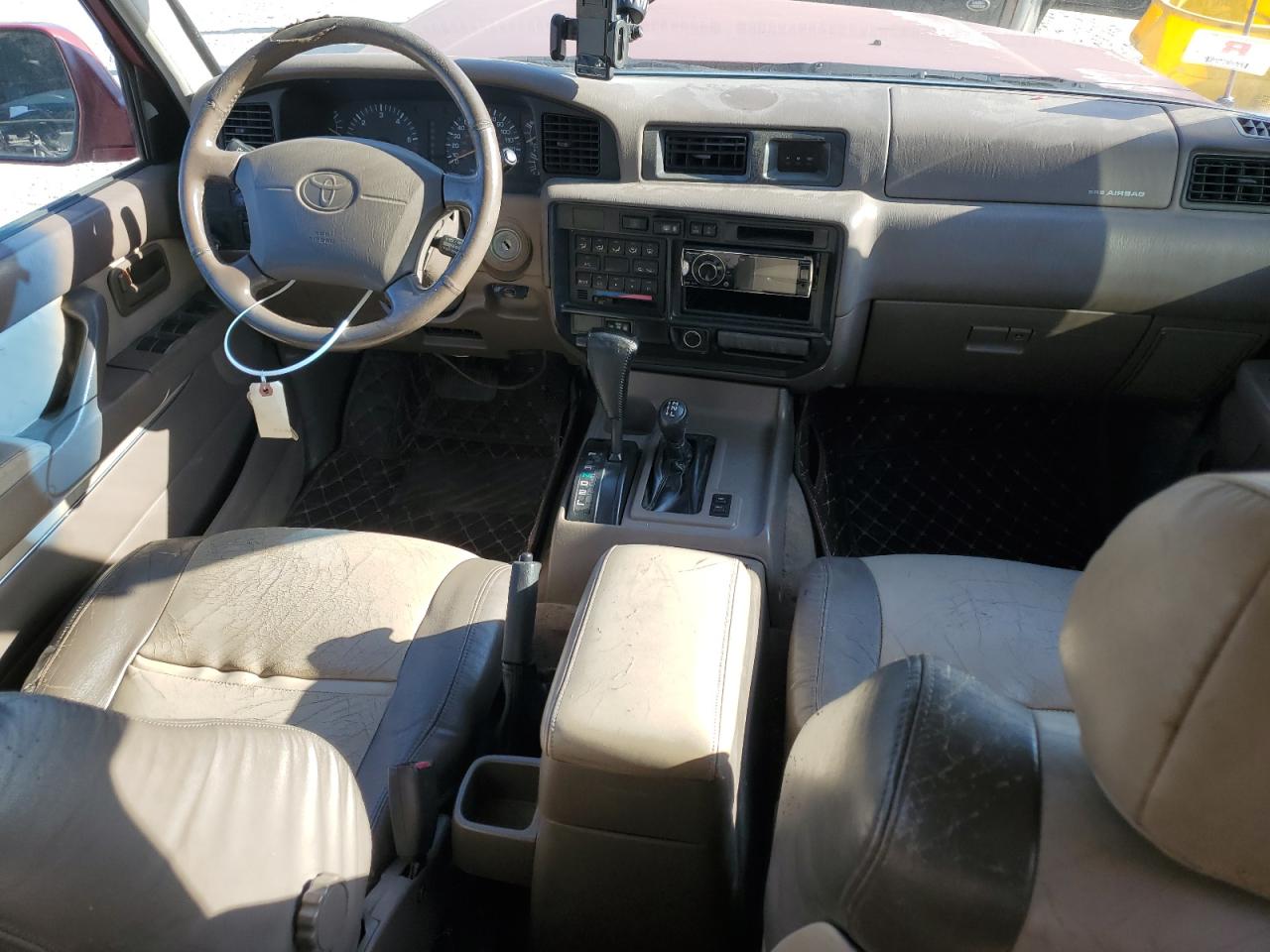 1995 Toyota Land Cruiser VIN JT3DJ81W8S0112438 Copart auction photo, front end / minor dent/scratches damage thumbnail 8