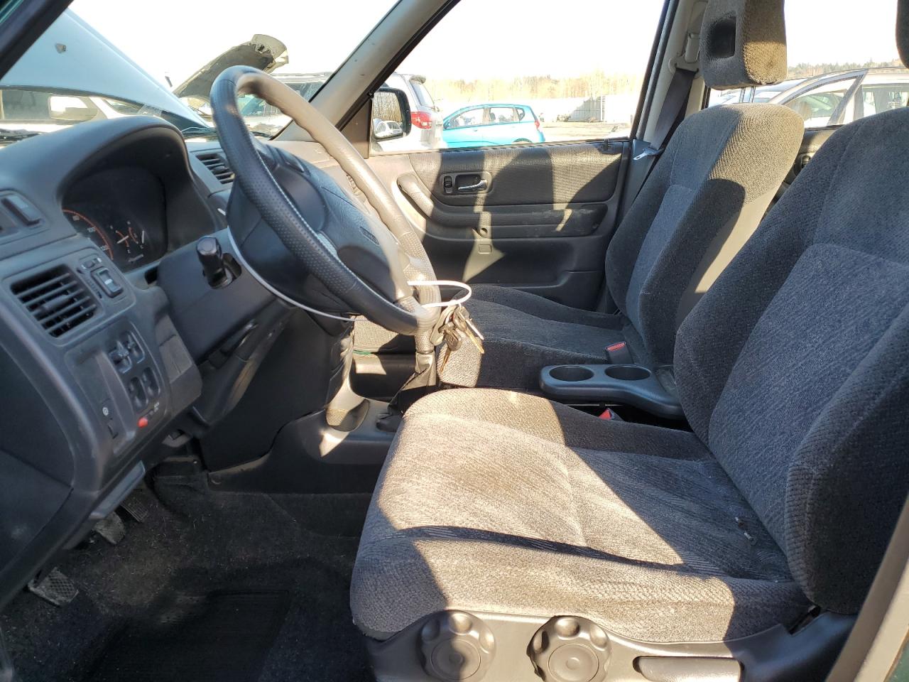 2001 Honda CR-V VIN JHLRD17611S027292 Copart auction photo, side / rear end damage thumbnail 7