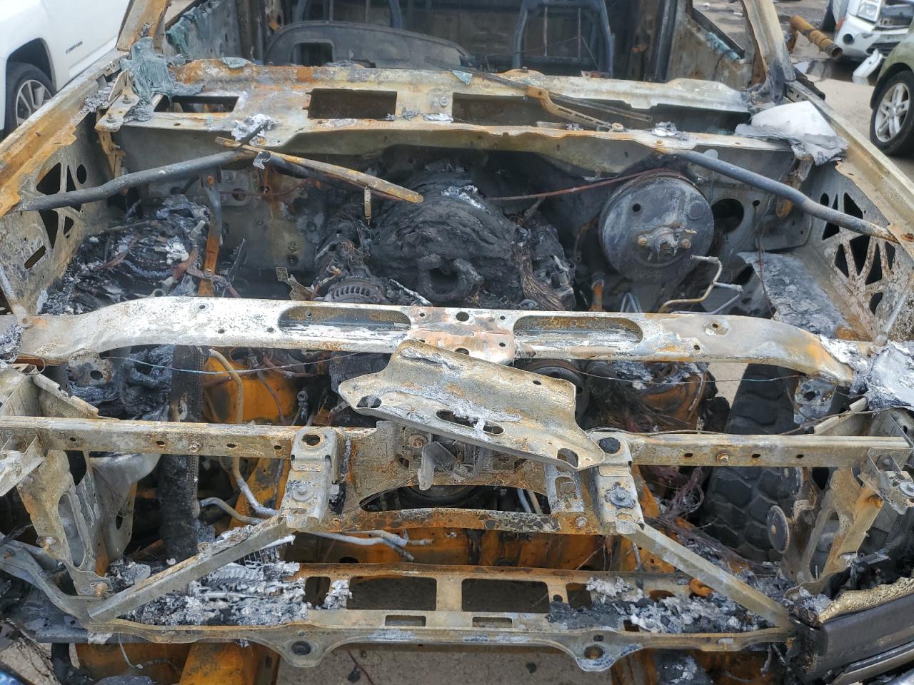 2017 Chevrolet Silverado VIN 1GCVKRECXHZ148719 Copart auction photo, burn / missing/altered vin damage thumbnail 11