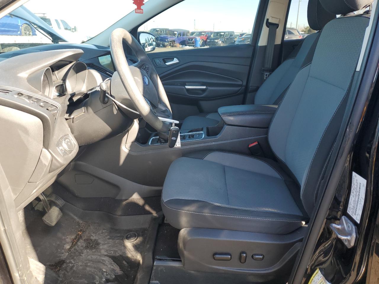 2019 Ford Escape VIN 1FMCU9GD9KUC00736 Copart auction photo, front end damage thumbnail 7