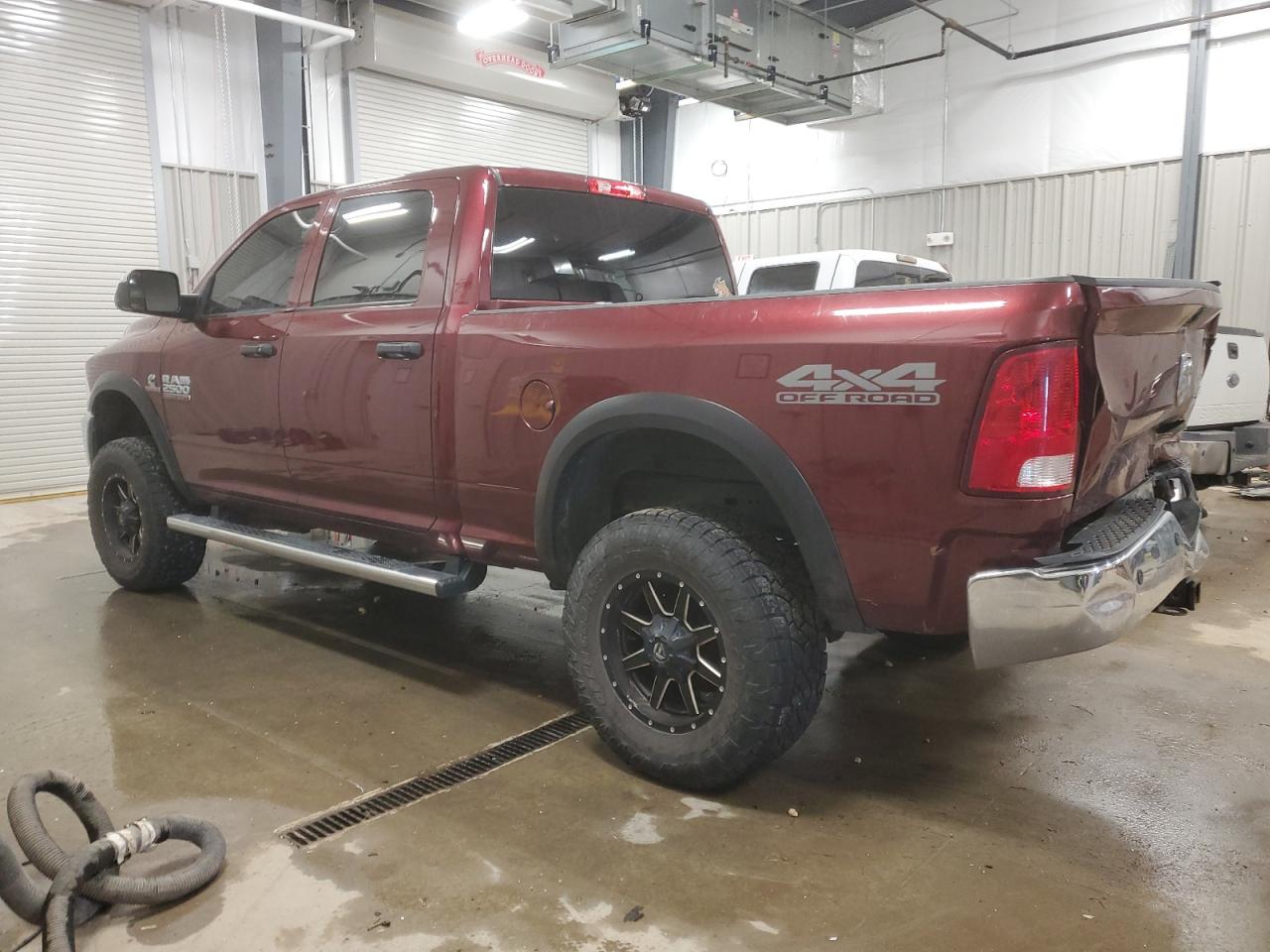 2017 RAM 2500 VIN 3C6UR5CL0HG663643 Copart auction photo, all over damage thumbnail 2