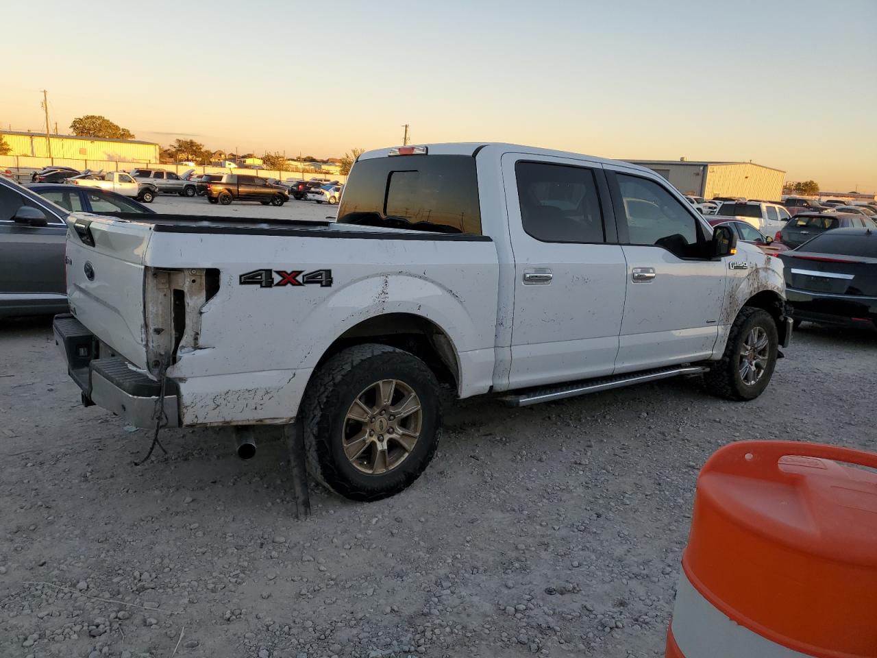 2016 Ford F-150 VIN 1FTEW1EP3GKF63512 Copart auction photo, front end damage thumbnail 3