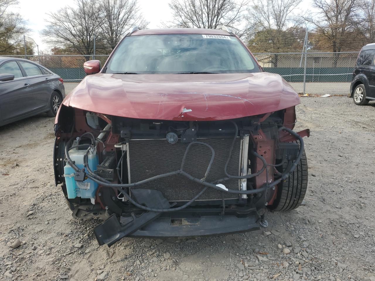 2015 Nissan Rogue VIN 5N1AT2MV9FC850726 Copart auction photo, front end / minor dent/scratches damage thumbnail 5