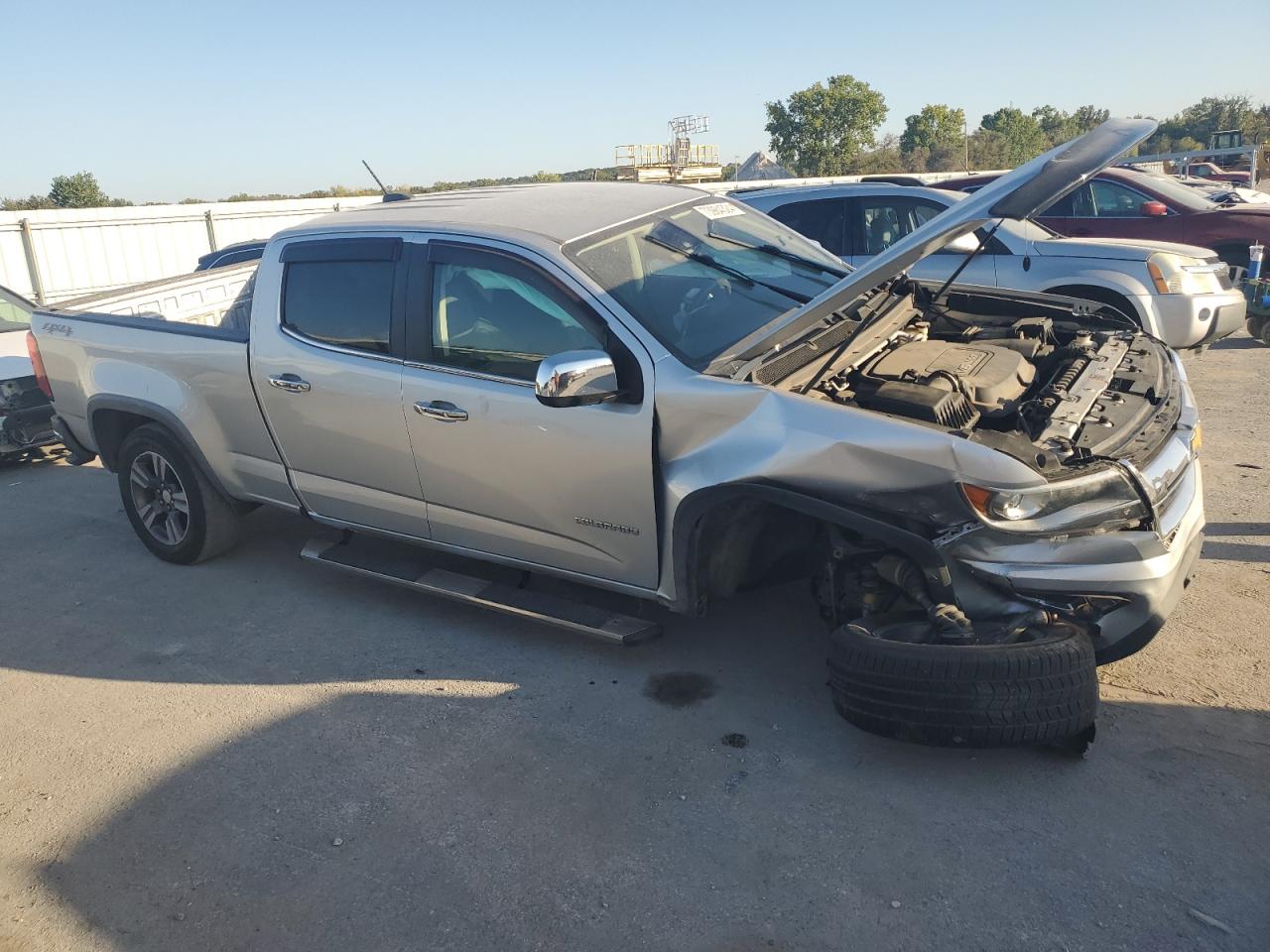 2016 Chevrolet Colorado VIN 1GCGTCE36G1126989 Copart auction photo, front end damage thumbnail 4