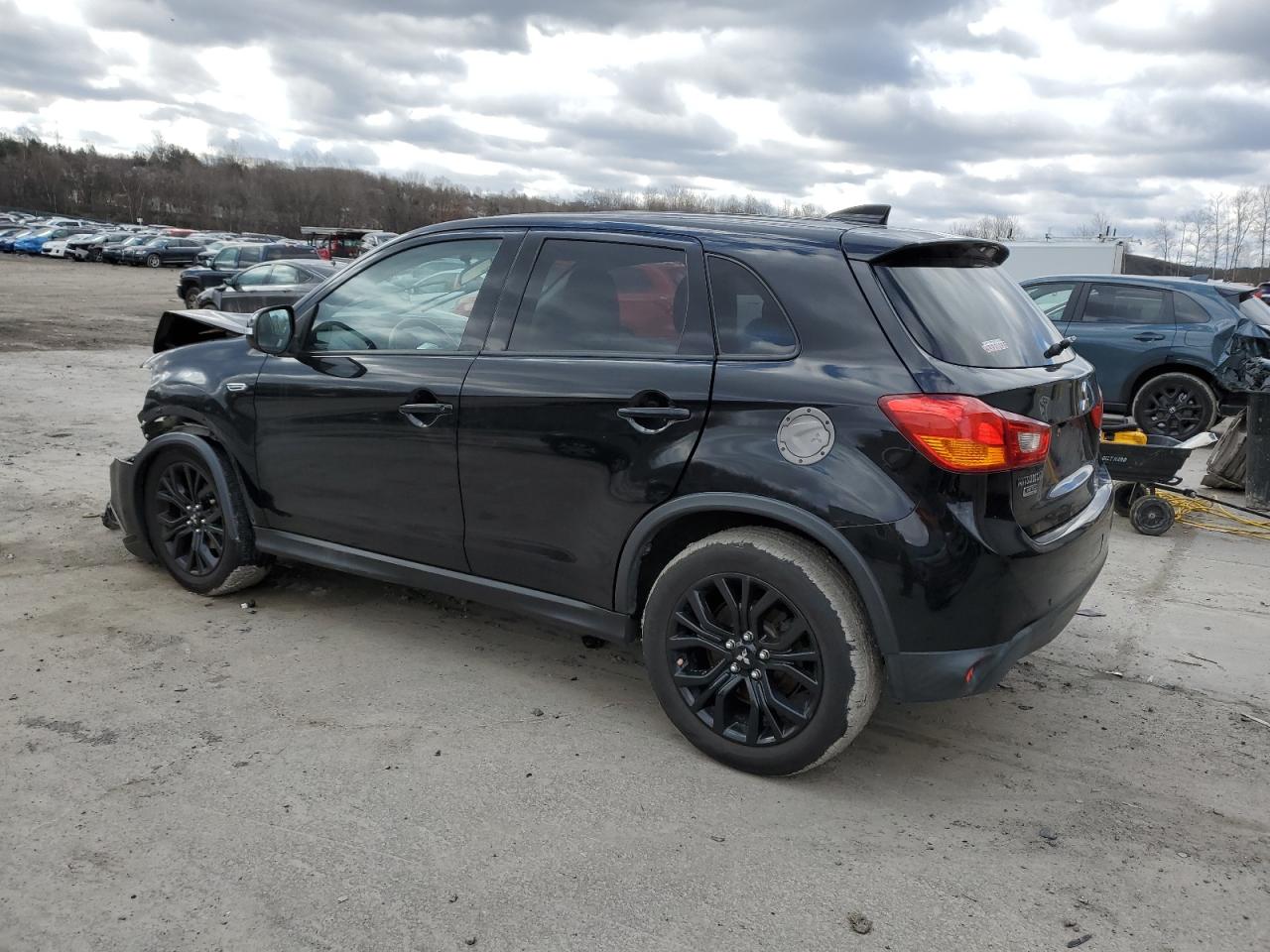 2017 Mitsubishi Outlander VIN JA4AP3AU5HZ067097 Copart auction photo, front end damage thumbnail 2