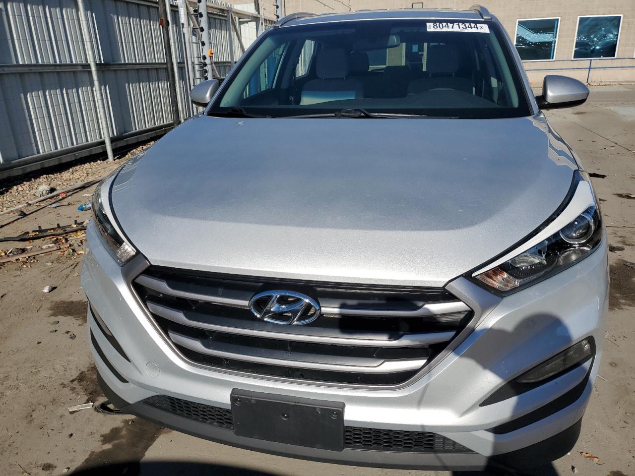 2018 Hyundai Tucson VIN KM8J3CA44JU627837 Copart auction photo, vandalism / rear end damage thumbnail 5