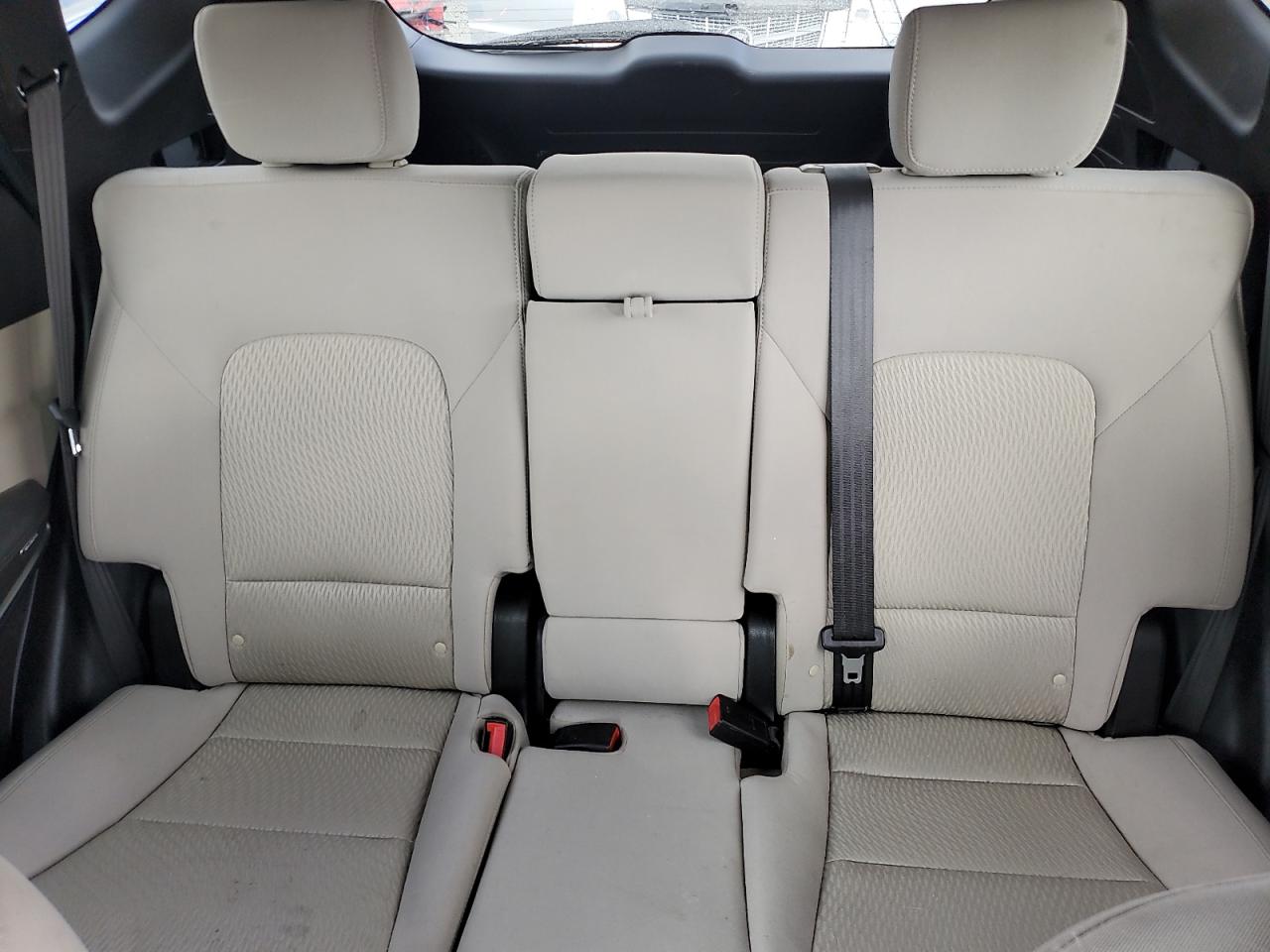 2018 Hyundai Santa Fe VIN 5NMZT3LBXJH097478 Copart auction photo, mechanical / minor dent/scratches damage thumbnail 10