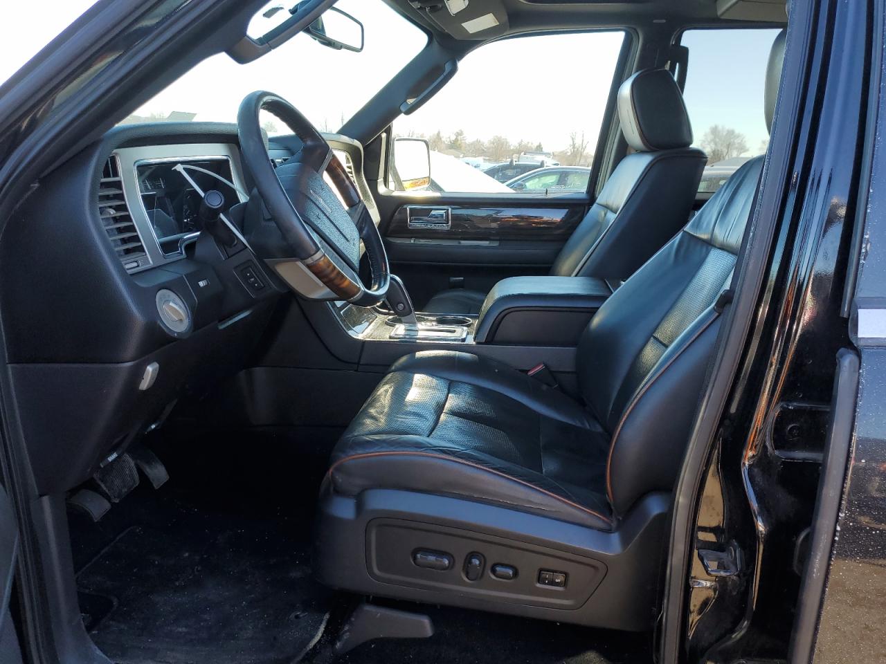 2008 Lincoln Navigator VIN 5LMFU28518LJ06891 Copart auction photo, rear end damage thumbnail 7