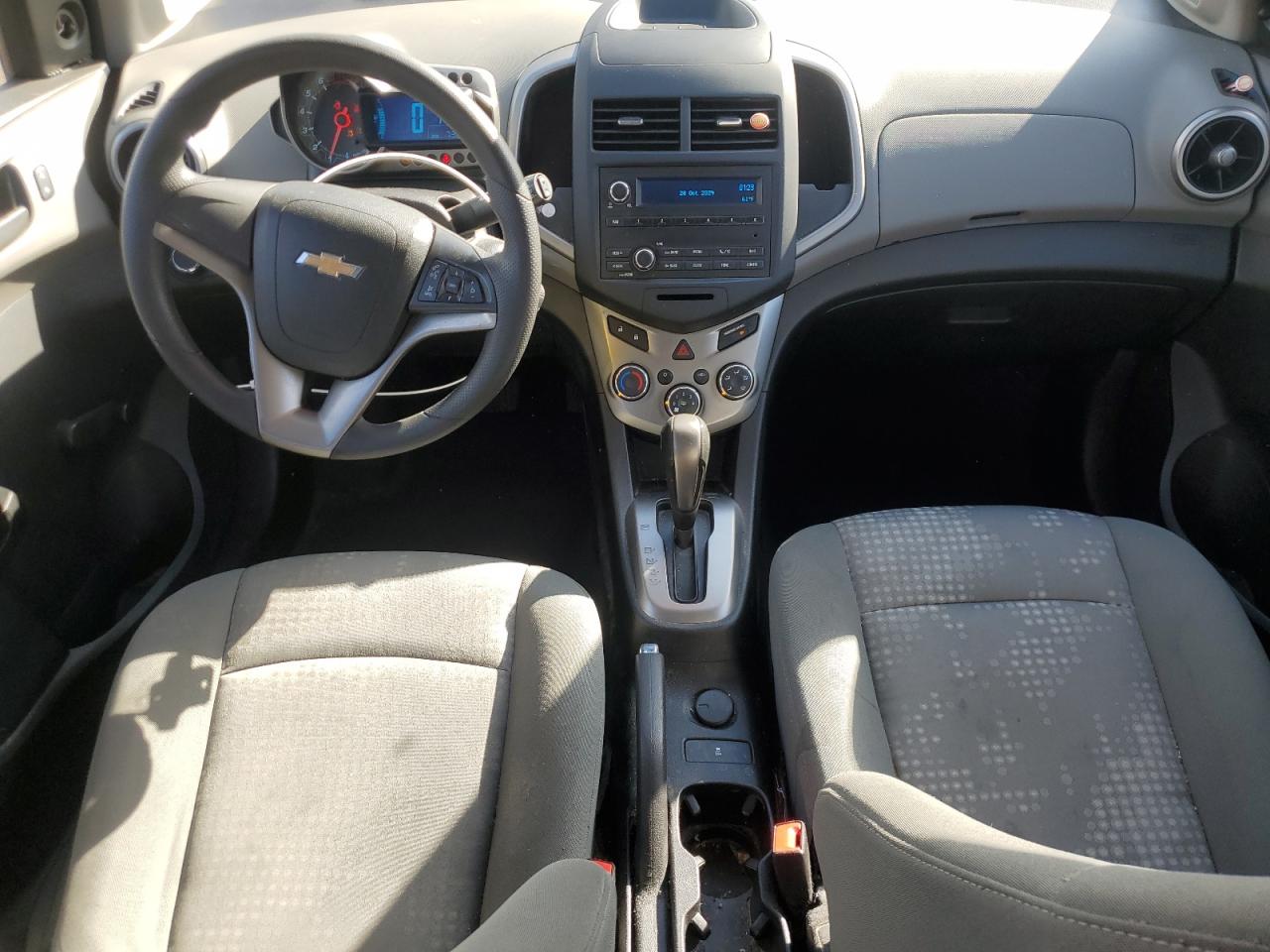 2015 Chevrolet Sonic VIN 1G1JA6SH9F4171072 Copart auction photo, all over damage thumbnail 8