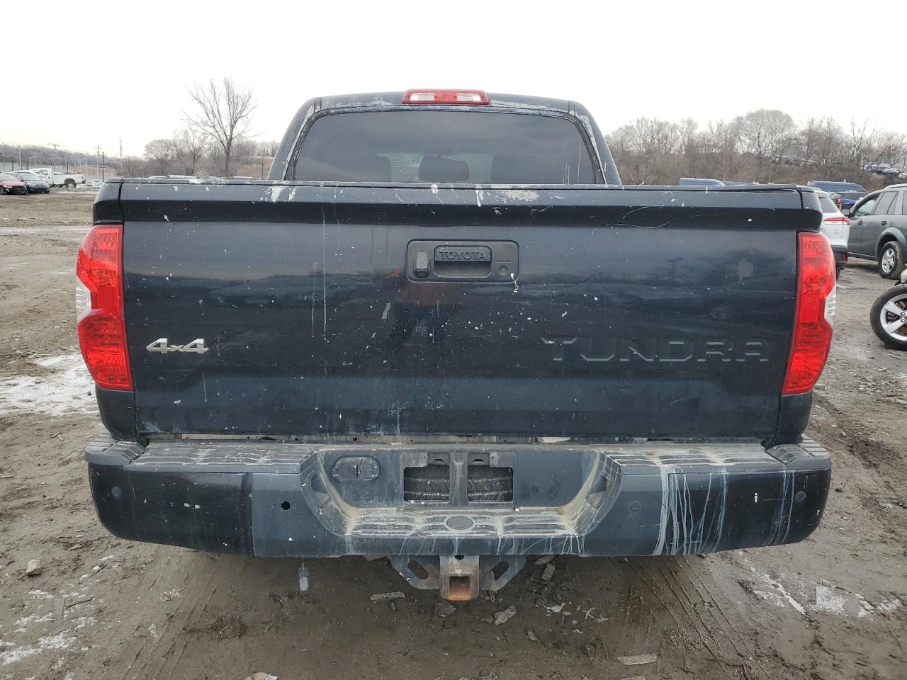 2016 Toyota Tundra VIN 5TFAY5F19GX528387 Copart auction photo, front end / rear end damage thumbnail 6