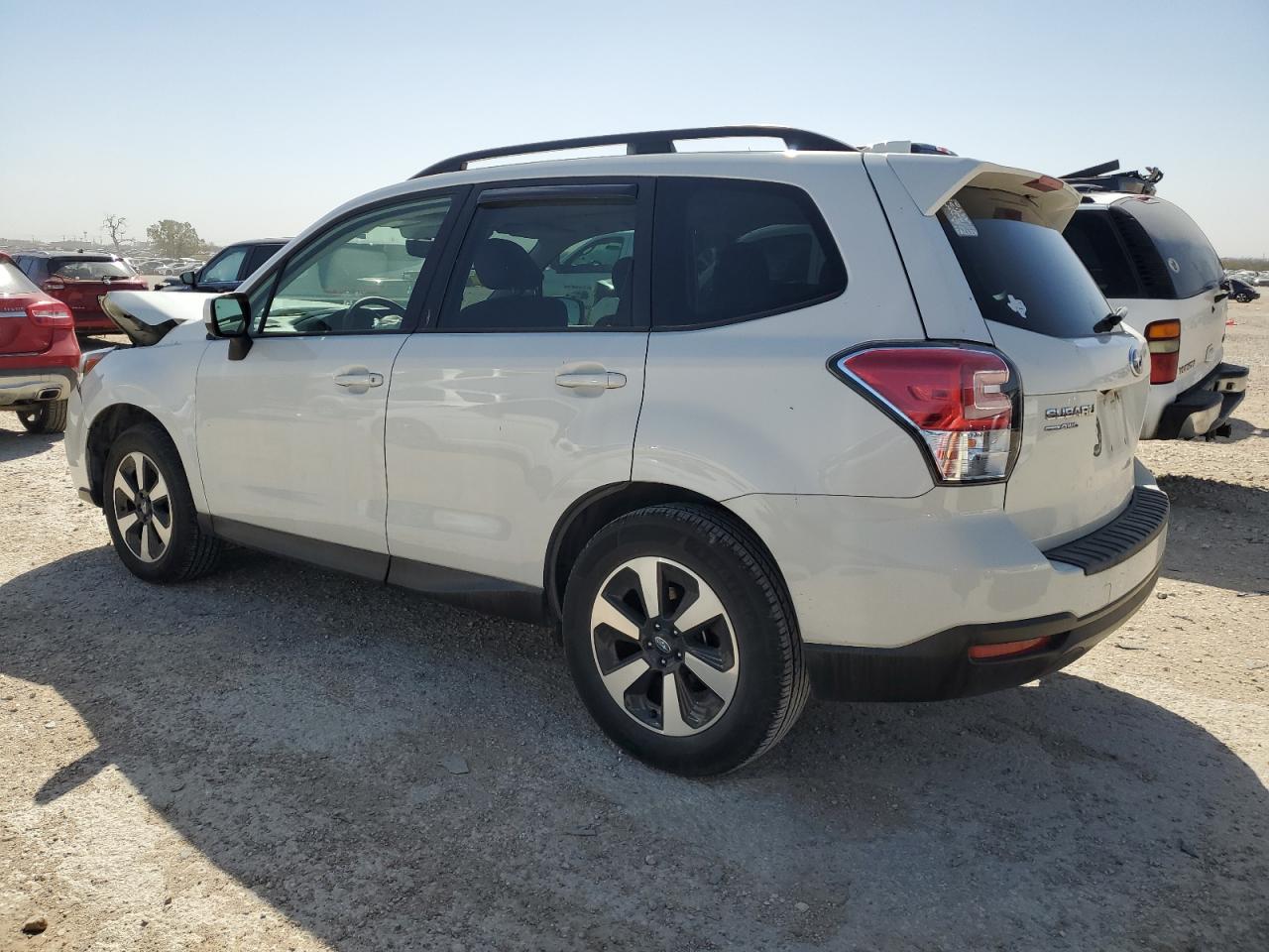 2018 Subaru Forester VIN JF2SJAGC8JH407211 Copart auction photo, front end / minor dent/scratches damage thumbnail 2