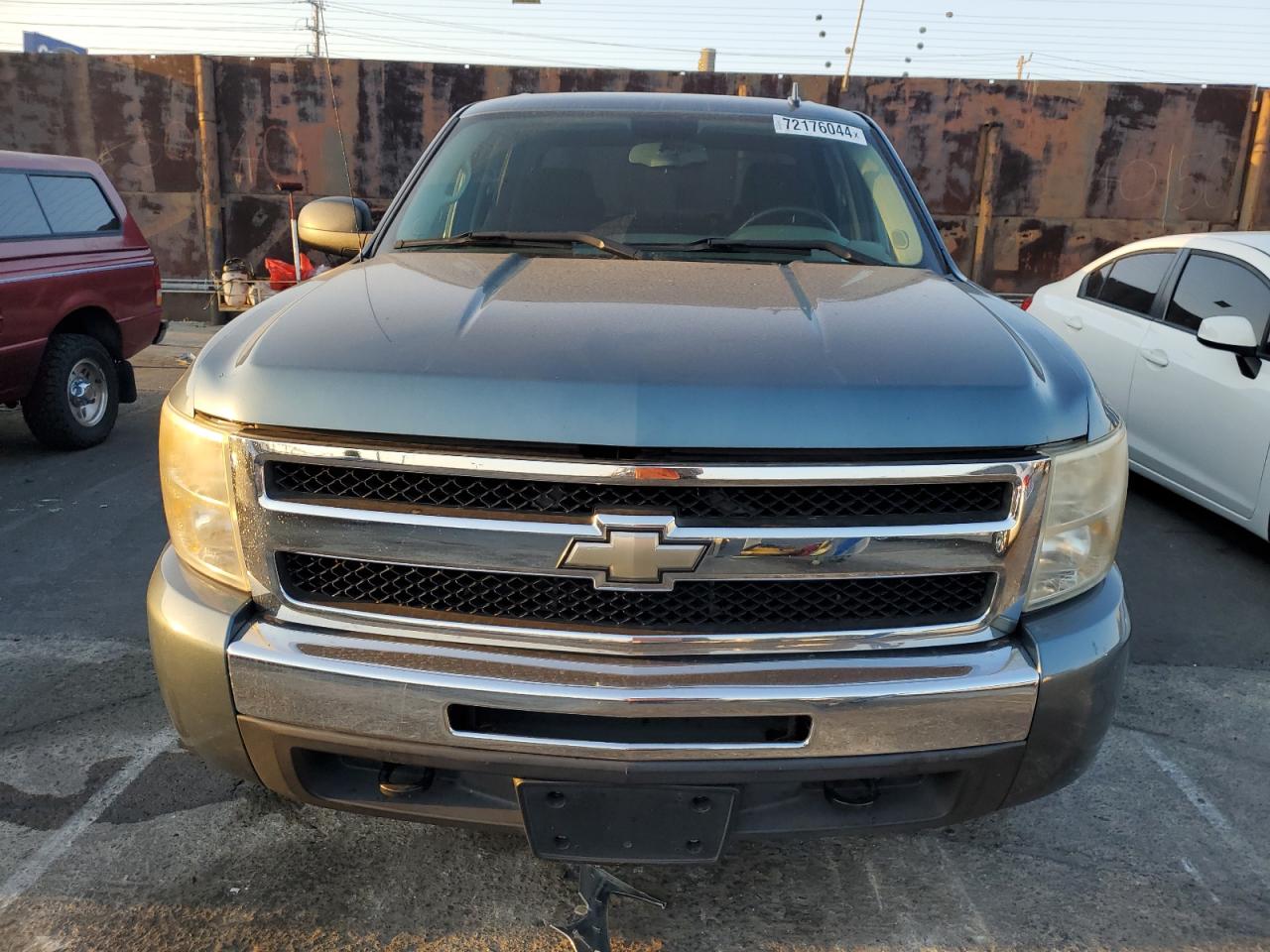 2011 Chevrolet Silverado VIN 3GCPCREA3BG169102 Copart auction photo, all over damage thumbnail 5