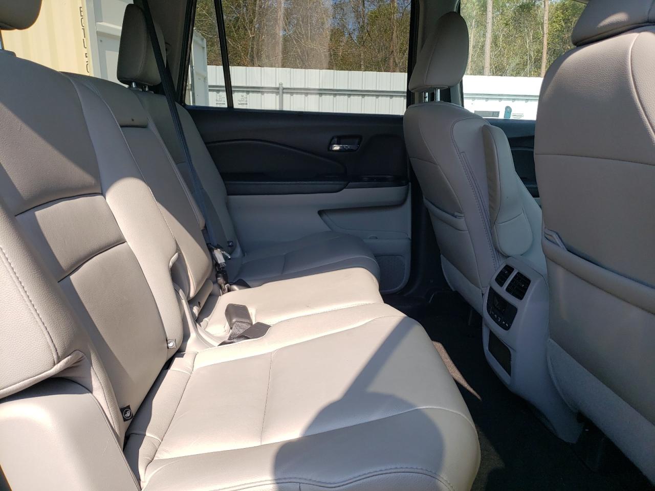 2019 Honda Pilot VIN 5FNYF5H50KB015844 Copart auction photo, front end damage thumbnail 11