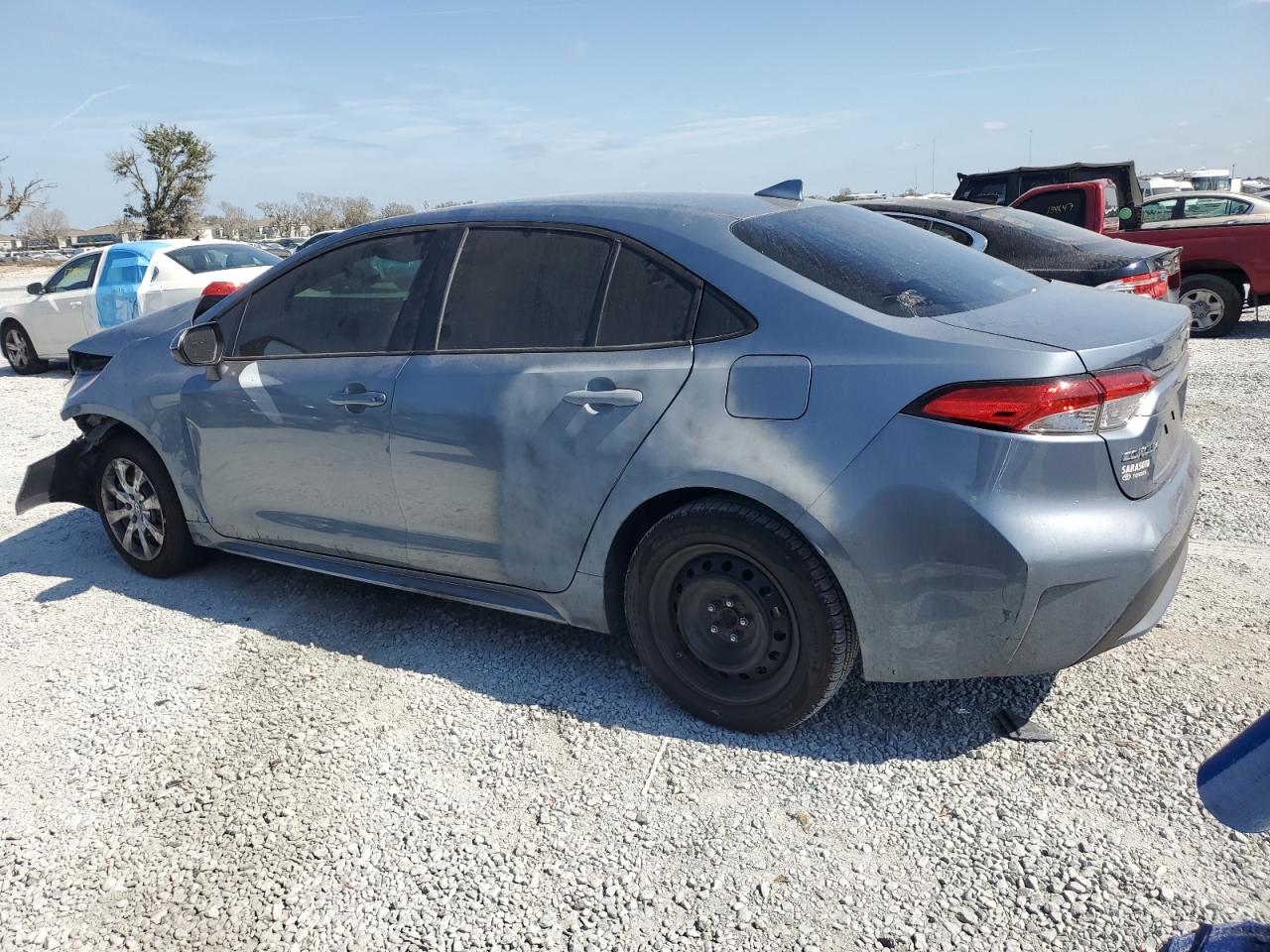 2022 Toyota Corolla VIN 5YFEPMAE4NP360775 Copart auction photo, front end / minor dent/scratches damage thumbnail 2