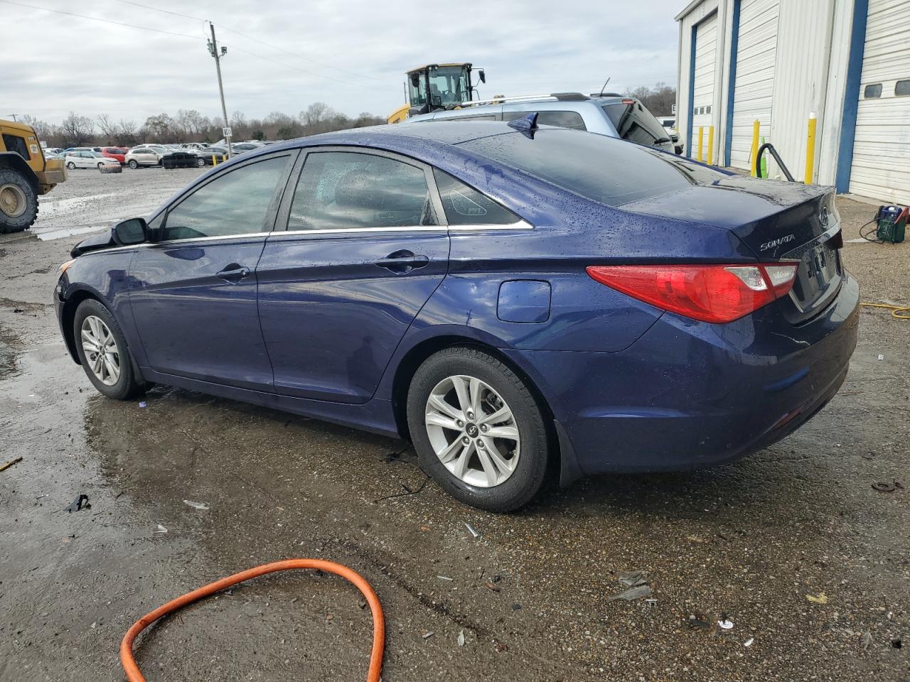 2011 Hyundai Sonata VIN 5NPEB4AC7BH150001 Copart auction photo, front end damage thumbnail 2
